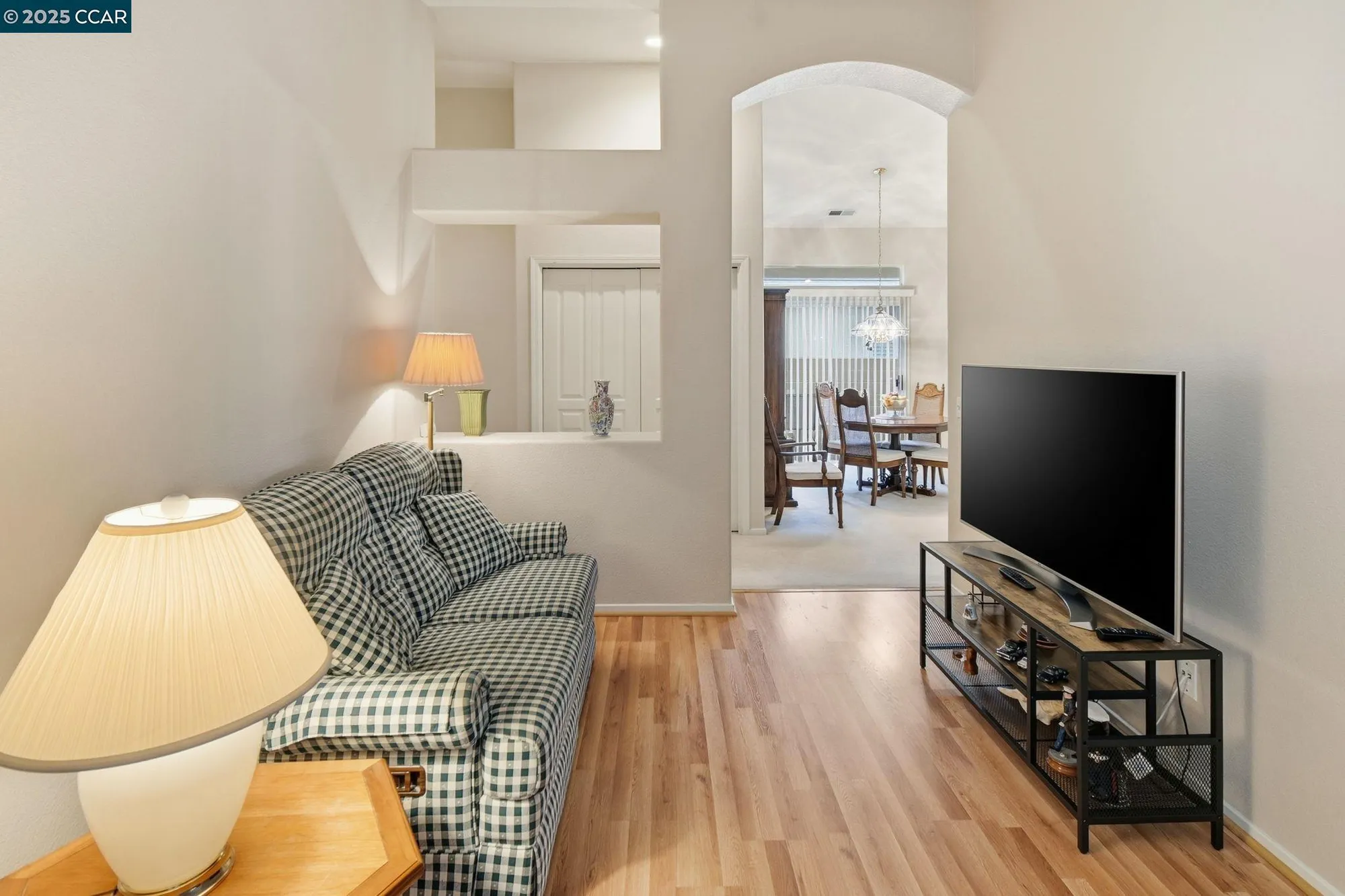 Property Slideshow image 9 of 39 | 443 mandarin cir, Vacaville, CA, 95687