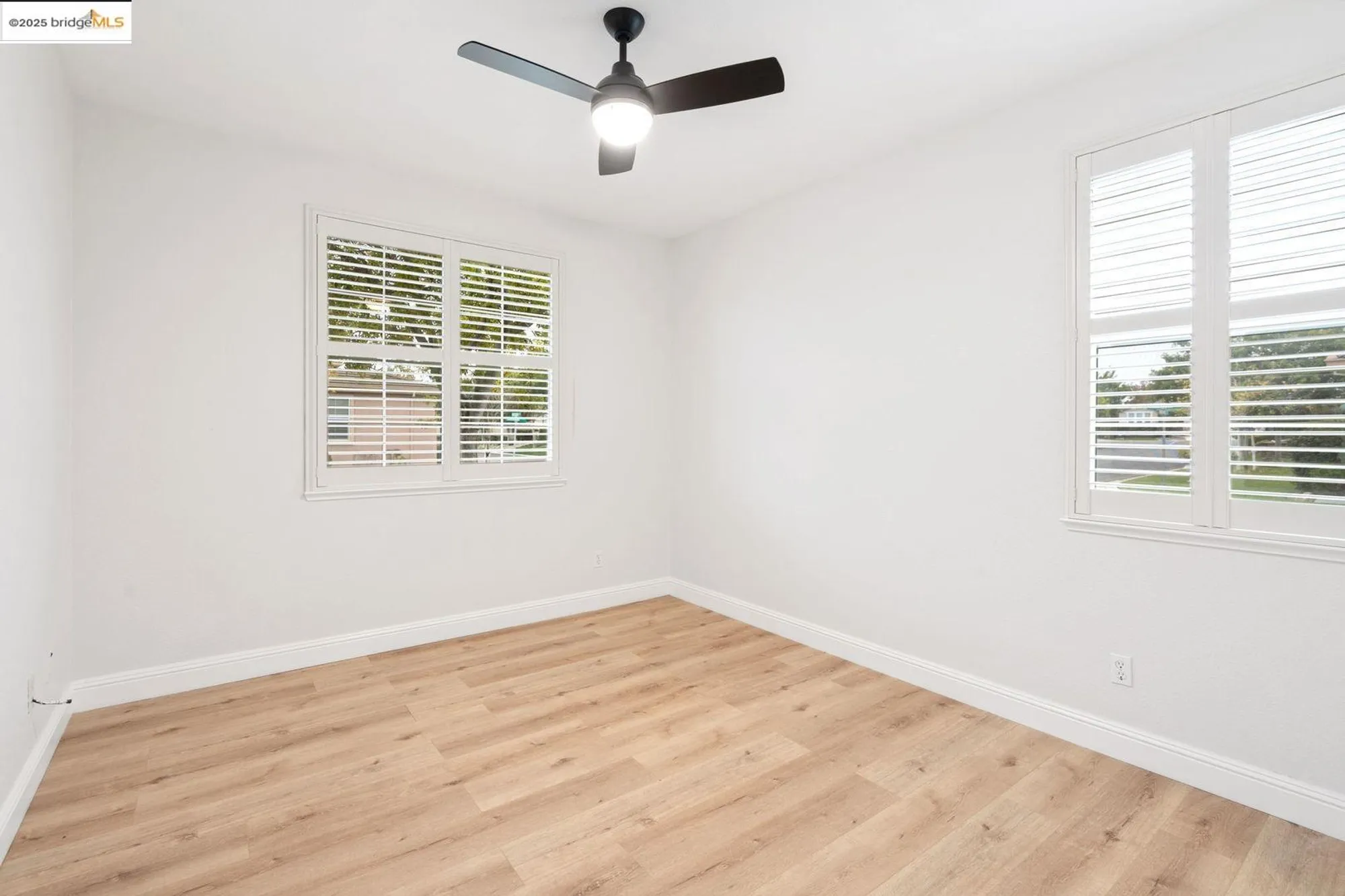 Property Slideshow image 18 of 29 | 501 marianna pl, Rio Vista, CA, 94571