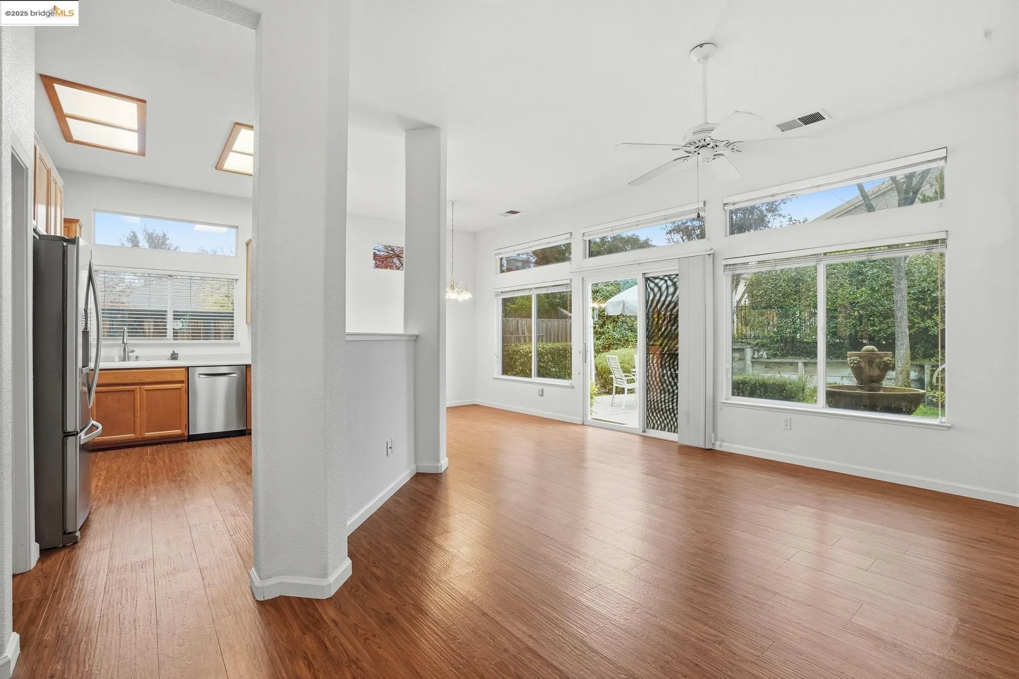 Property Slideshow image 6 of 37 | 385 ruby ter, Brentwood, CA, 94513