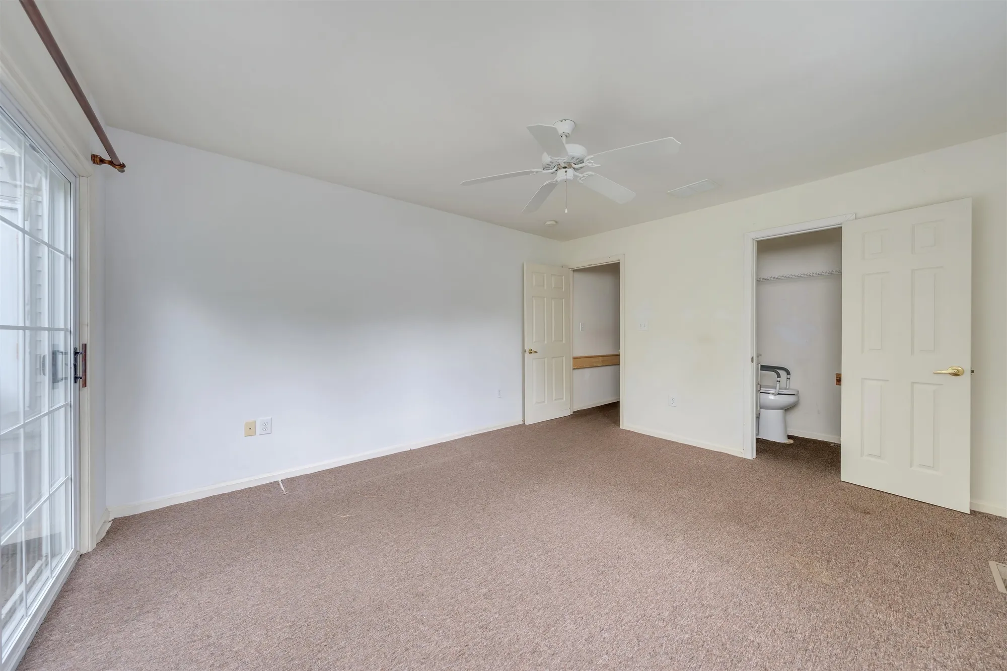 Property Slideshow image 11 of 19 | 144 lee ln, Cape May Court House, NJ, 08210