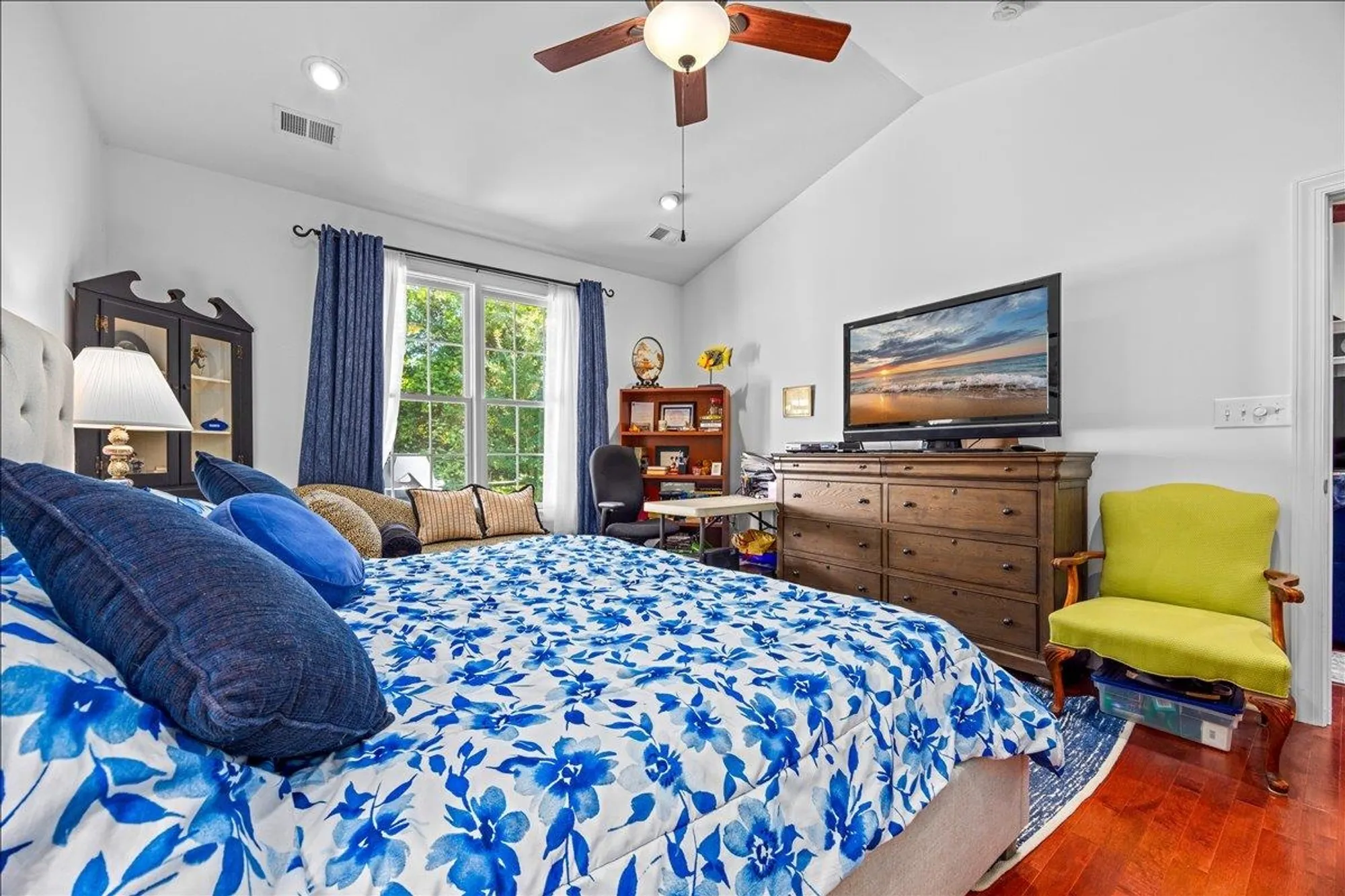 Property Slideshow image 15 of 38 | 308 osprey dr, Cape May Court House, NJ, 08210