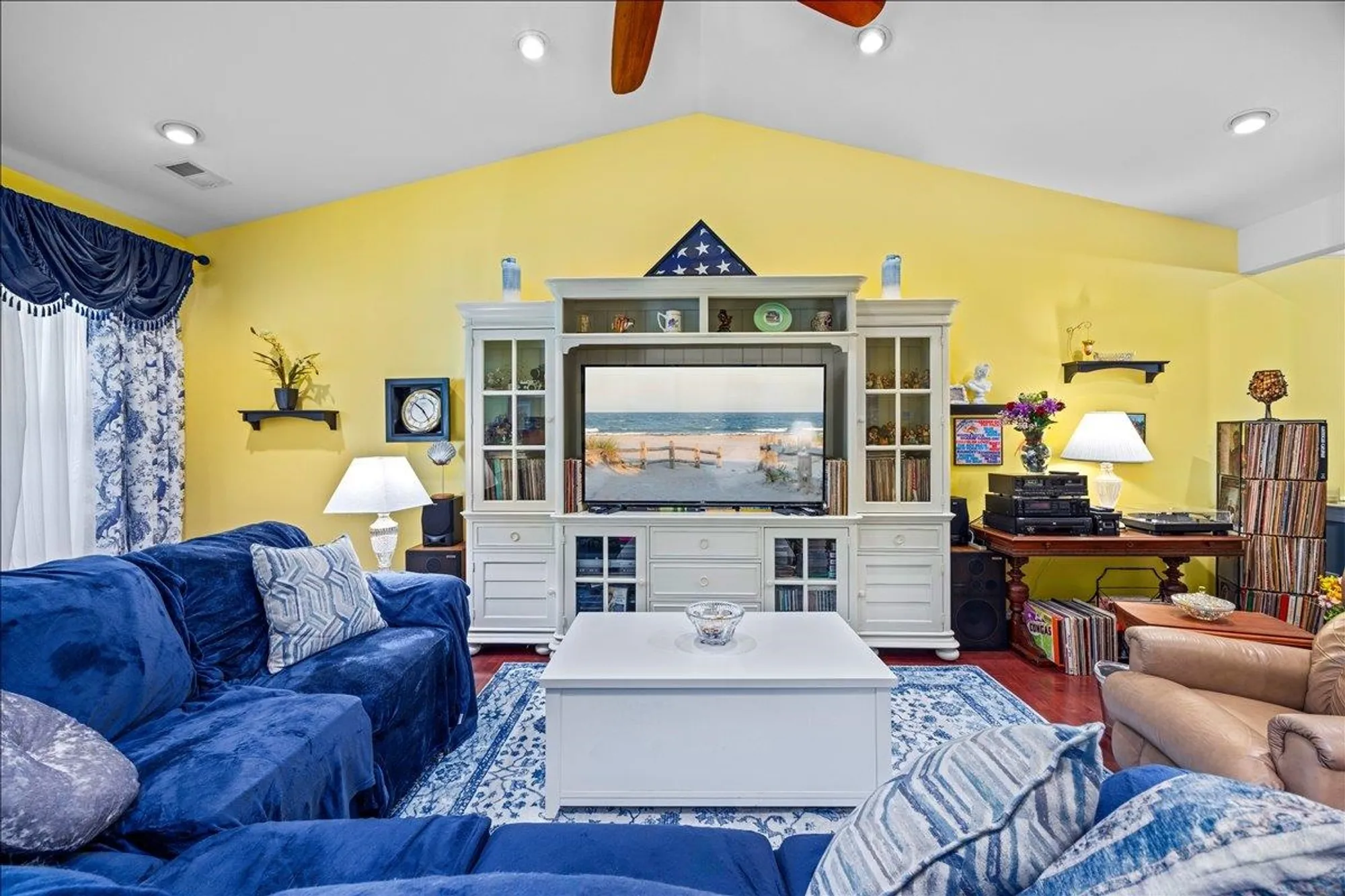 Property Slideshow image 12 of 38 | 308 osprey dr, Cape May Court House, NJ, 08210