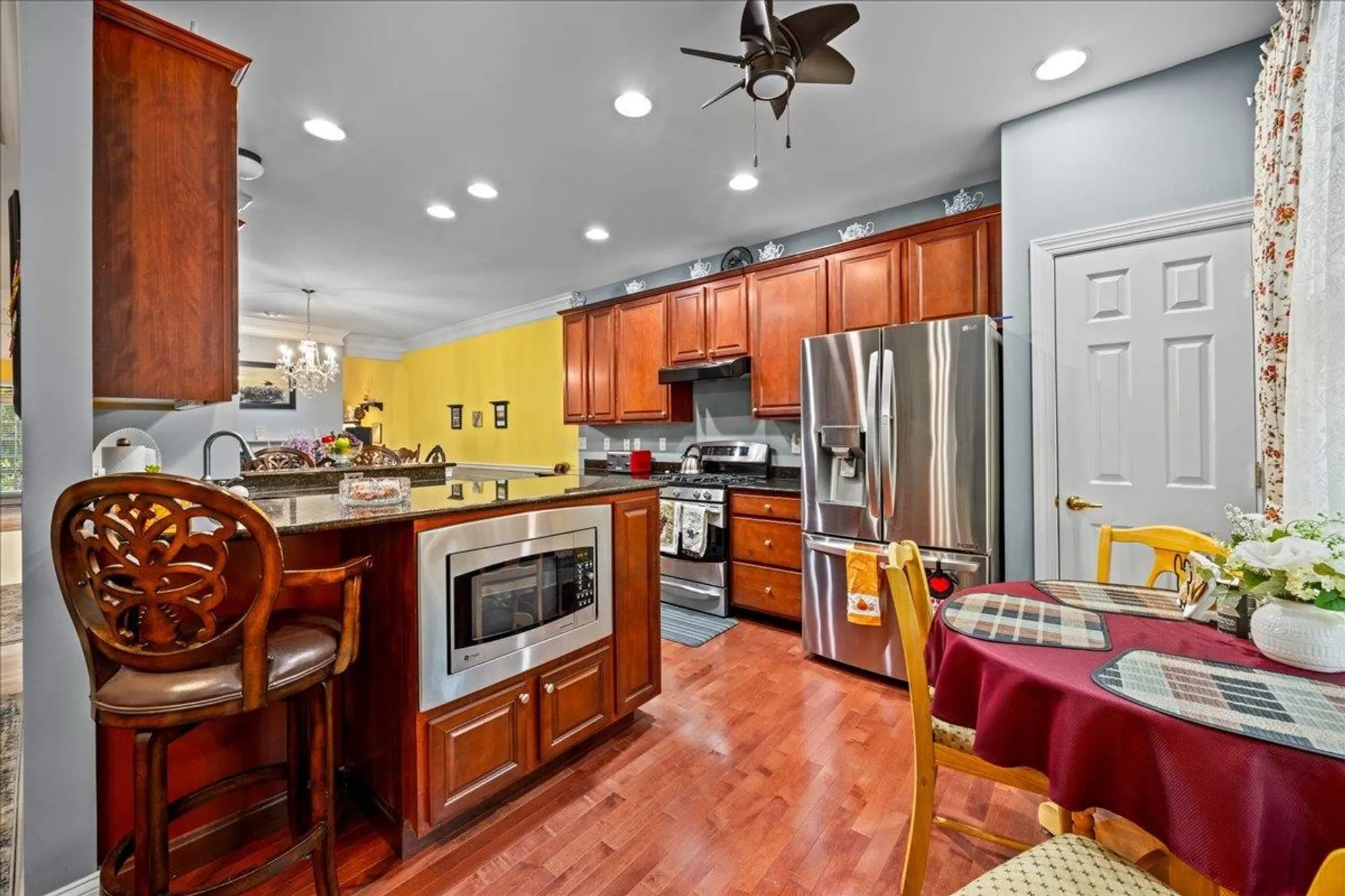 Property Slideshow image 5 of 38 | 308 osprey dr, Cape May Court House, NJ, 08210