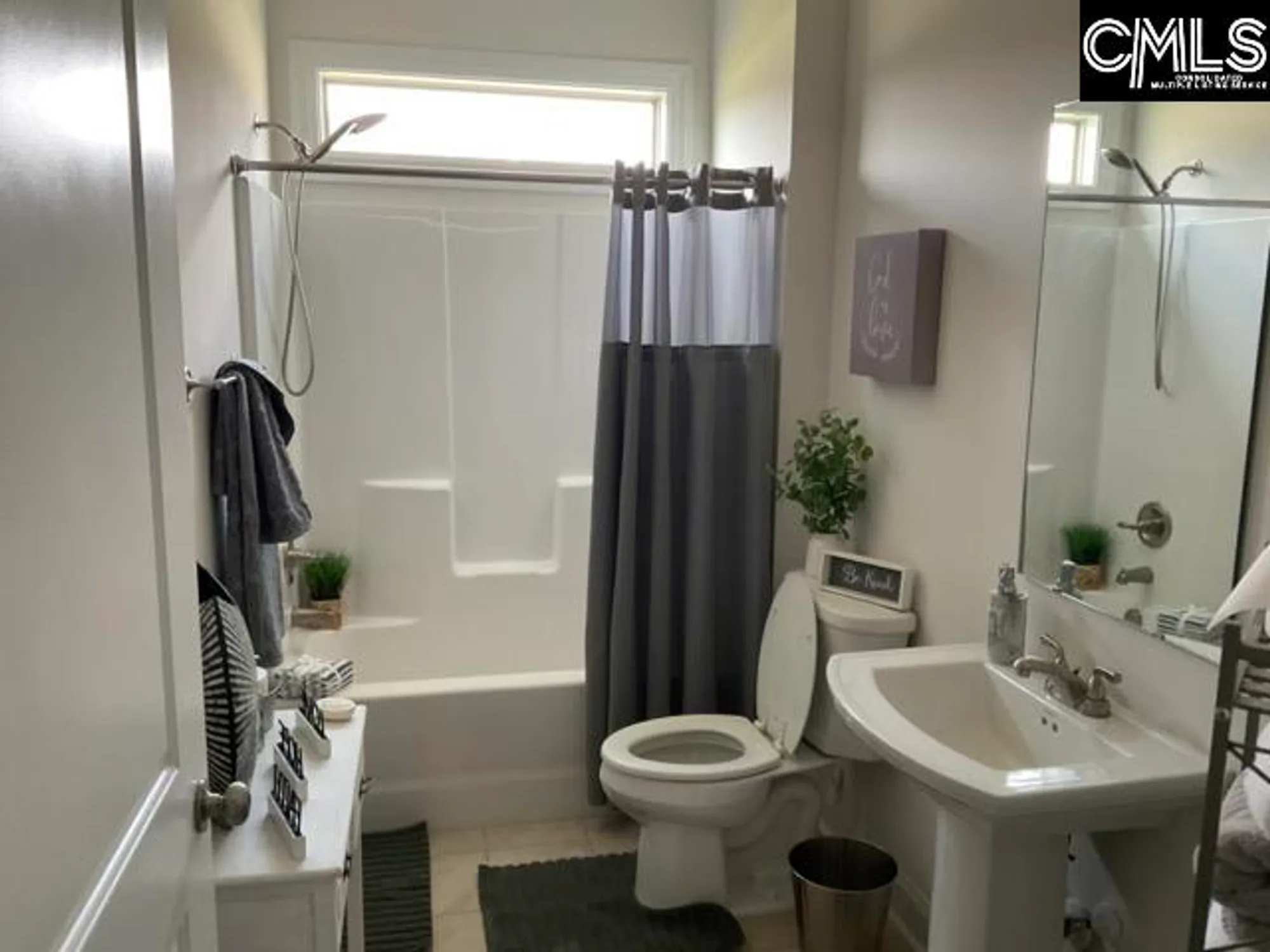 Property Slideshow image 3 of 28 | 736 millpoint way, Elgin, SC, 29045