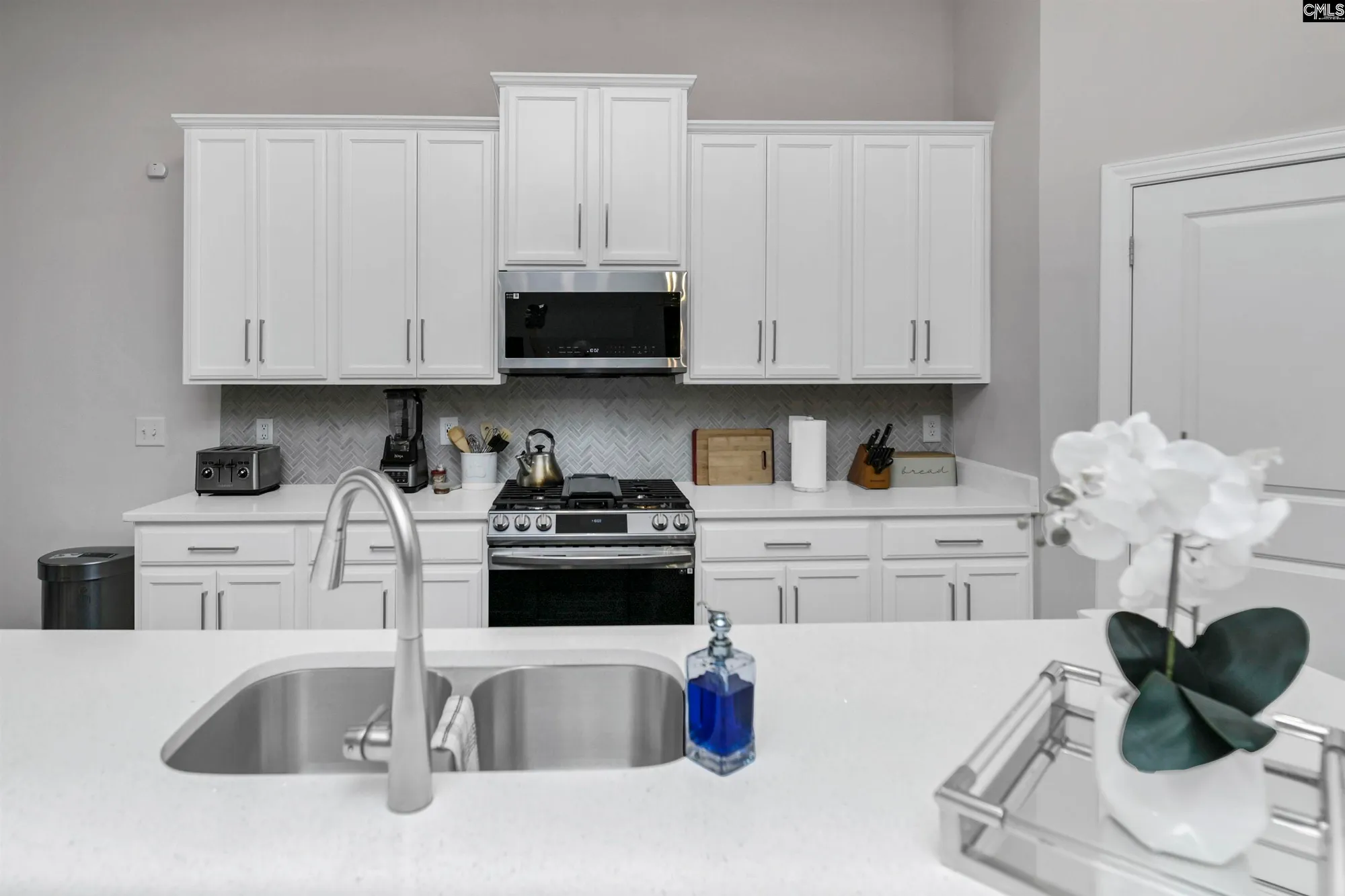 Property Slideshow image 16 of 50 | 208 doe meadow ln, Elgin, SC, 29045