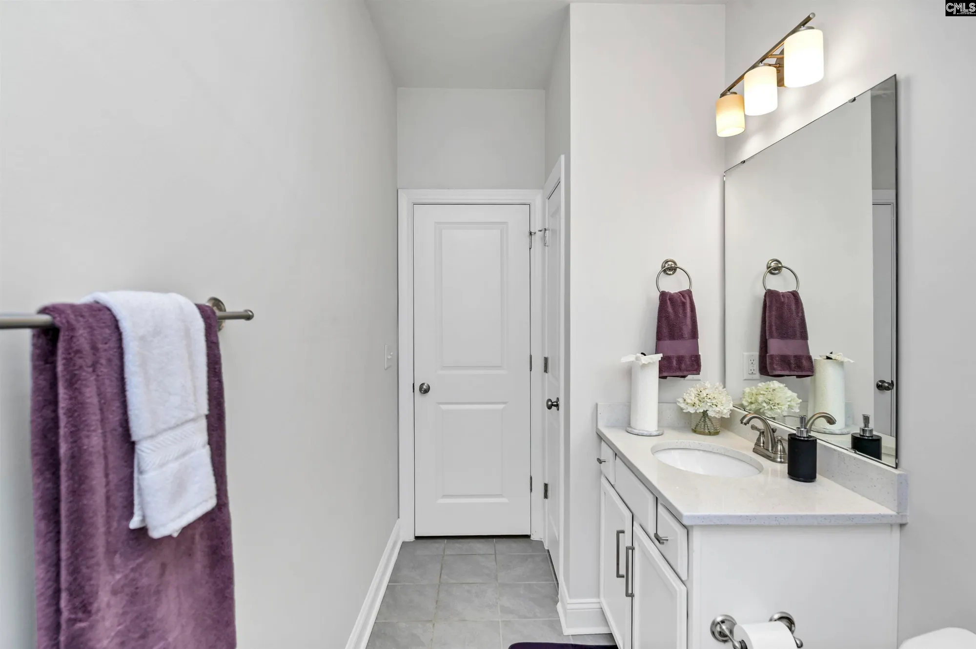 Property Slideshow image 32 of 50 | 208 doe meadow ln, Elgin, SC, 29045