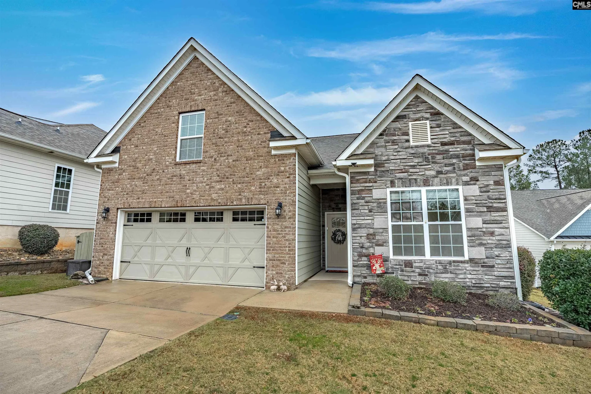 Property Slideshow image 5 of 49 | 679 scarlet baby dr, Blythewood, SC, 29016