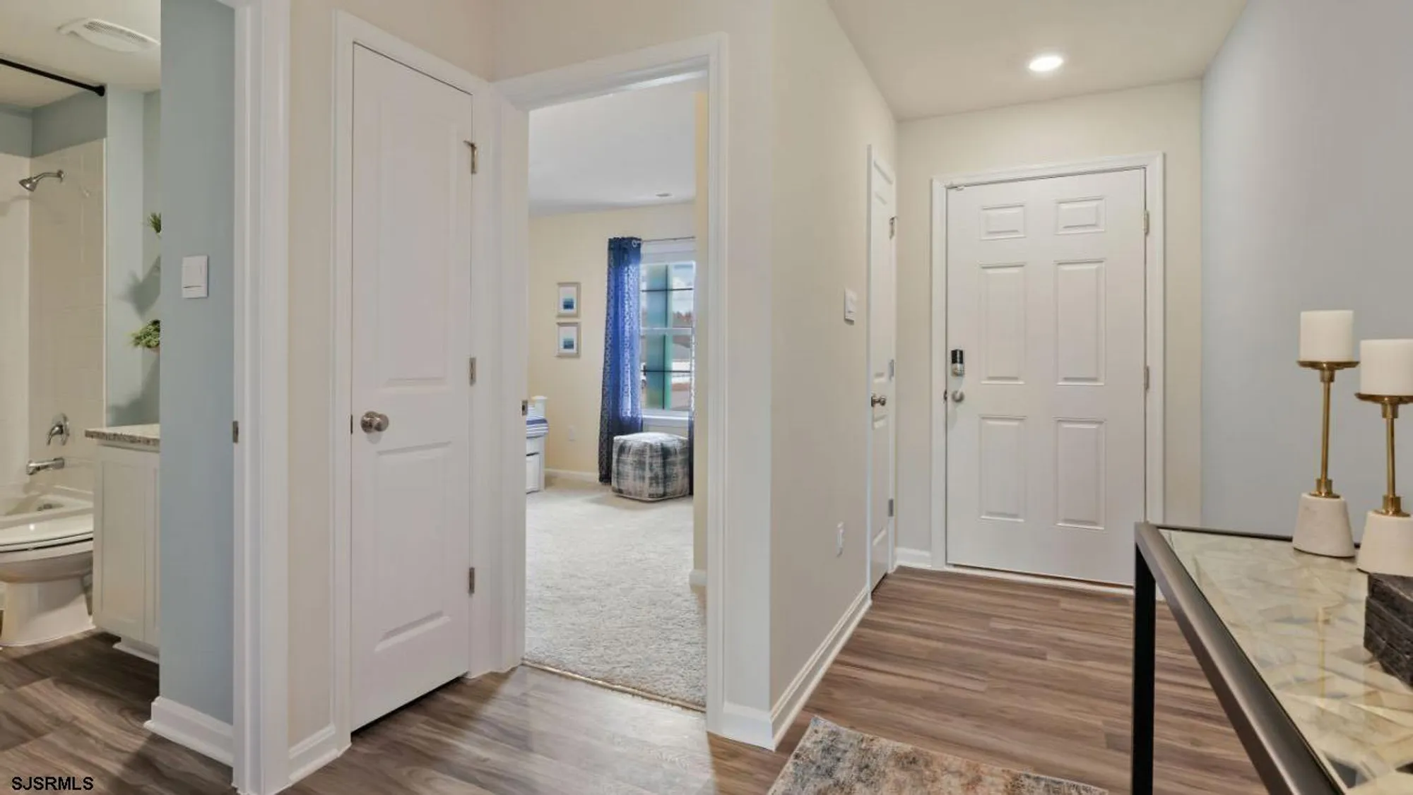 Property Slideshow image 15 of 44 | 140 hilton head ct, Egg Harbor Township, NJ, 08234