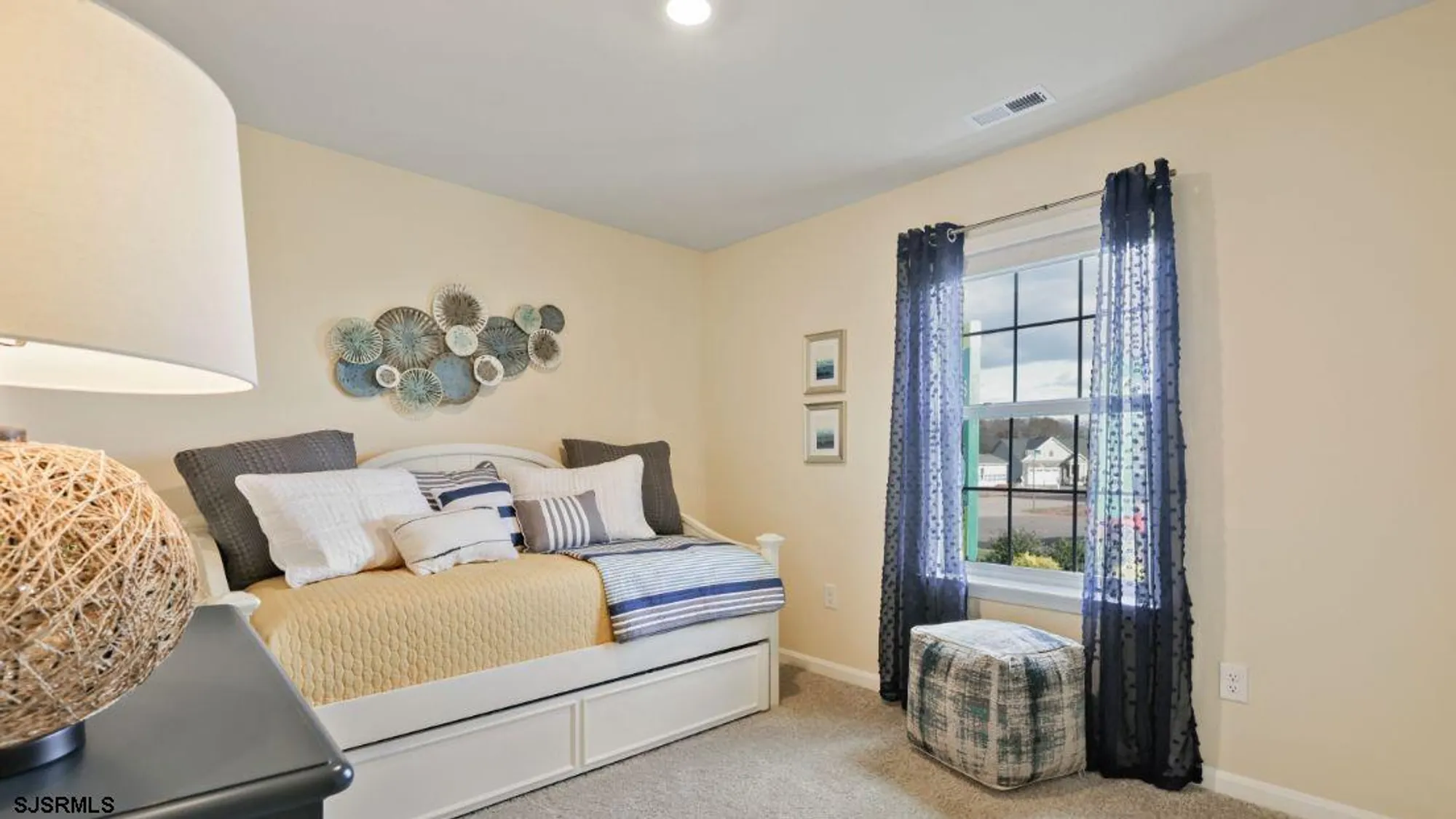 Property Slideshow image 17 of 44 | 140 hilton head ct, Egg Harbor Township, NJ, 08234