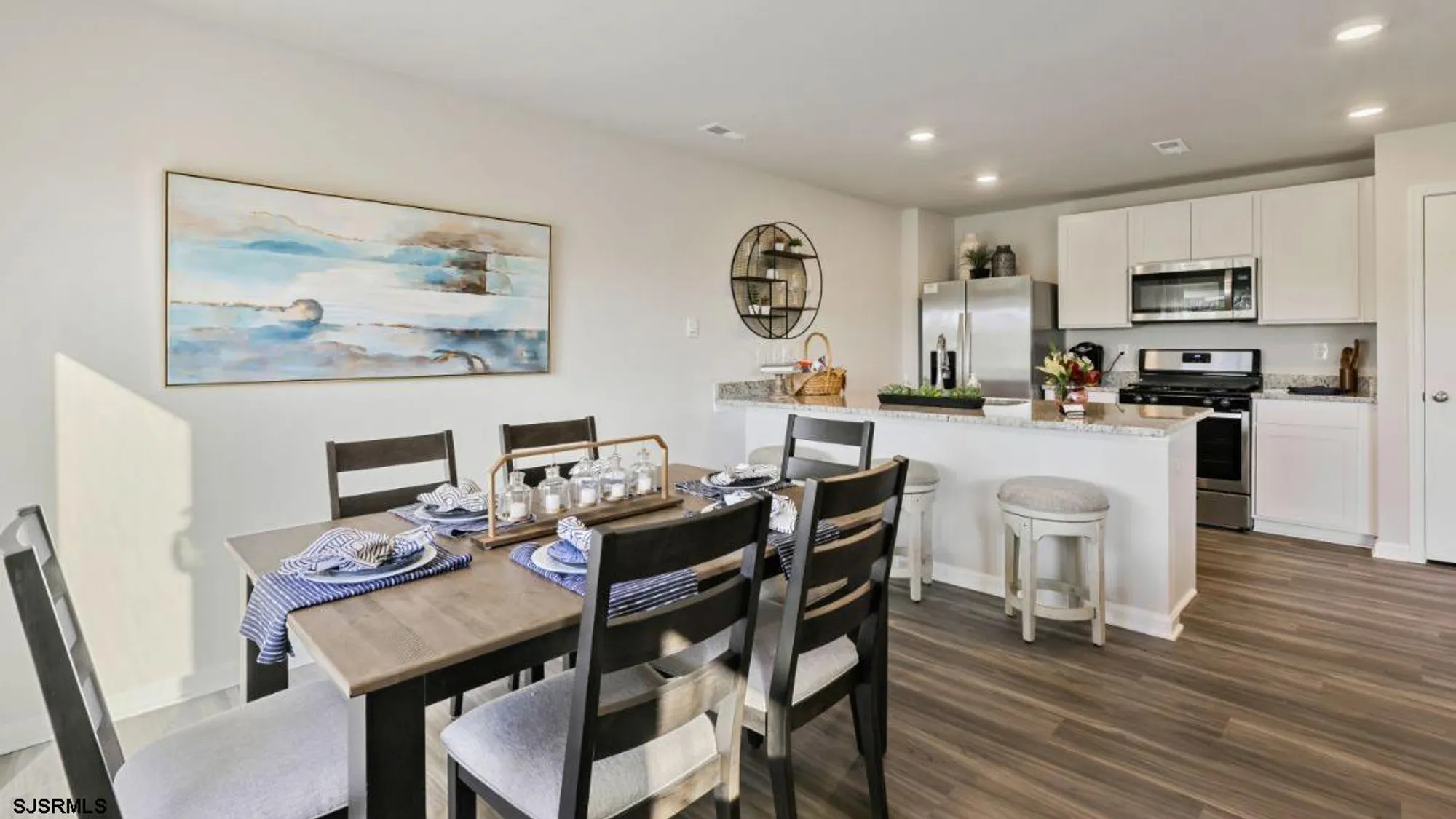 Property Slideshow image 32 of 44 | 140 hilton head ct, Egg Harbor Township, NJ, 08234