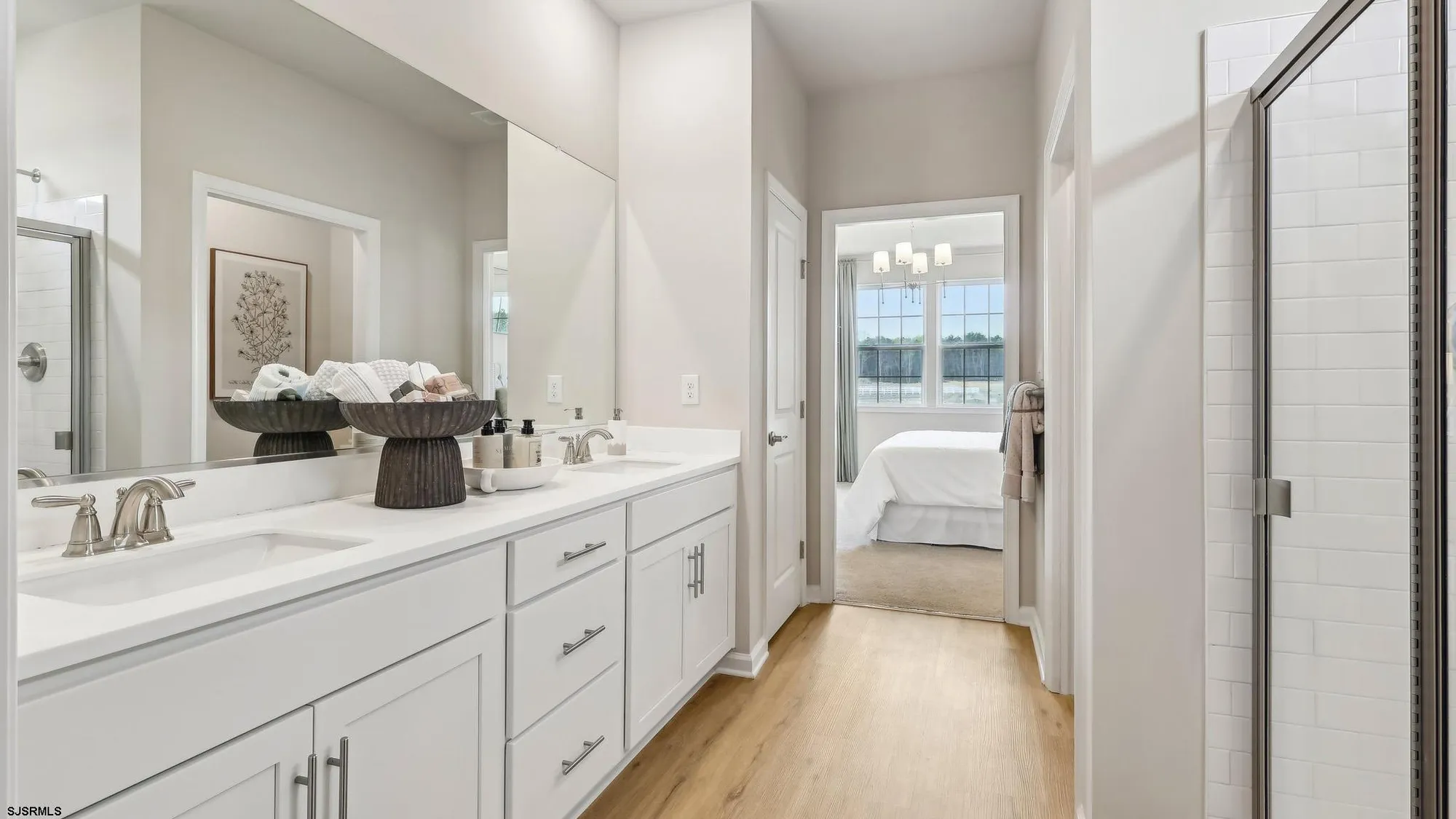 Property Slideshow image 26 of 34 | 123 hilton head ct, Egg Harbor Township, NJ, 08234