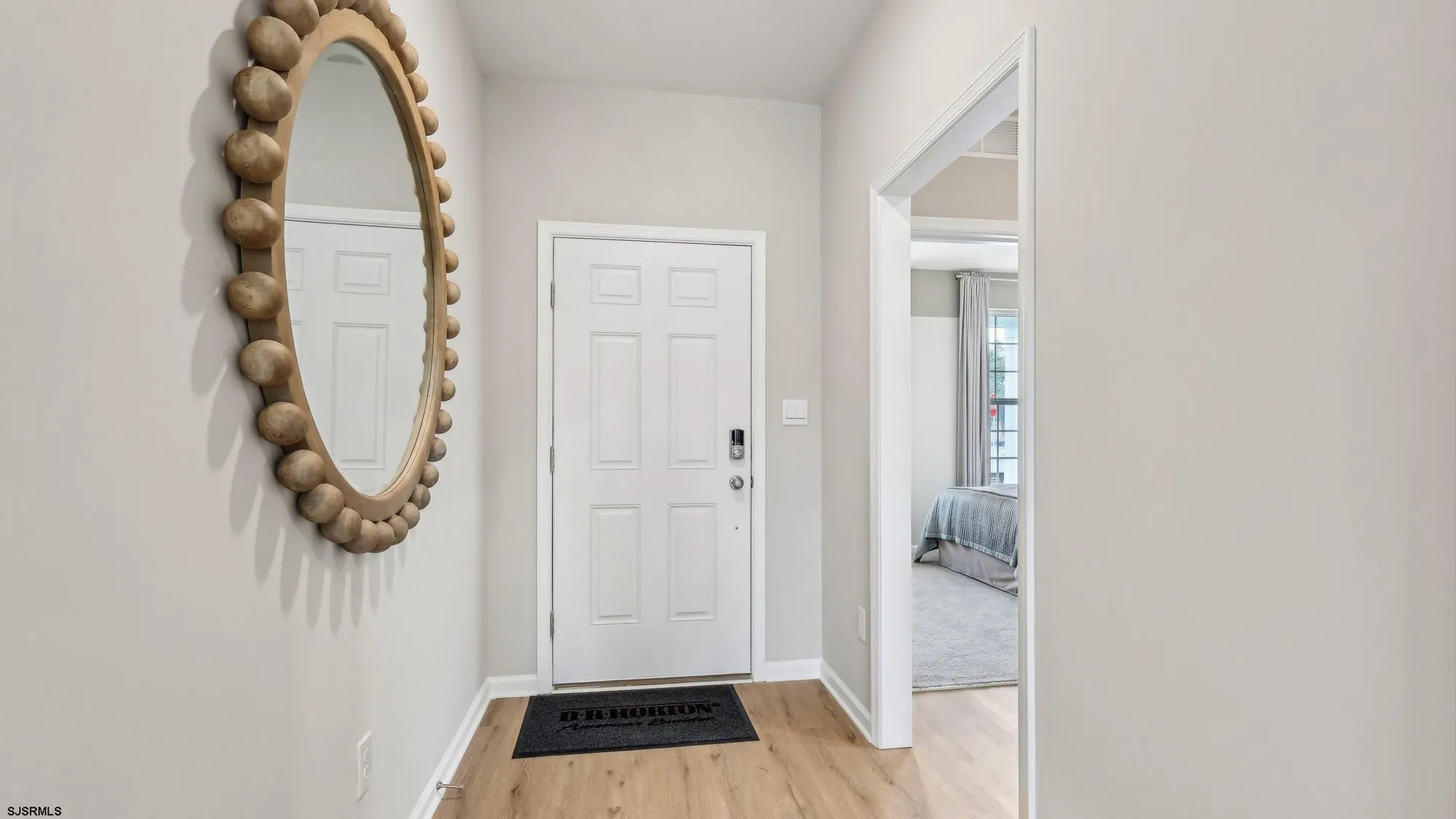 Property Slideshow image 9 of 34 | 123 hilton head ct, Egg Harbor Township, NJ, 08234