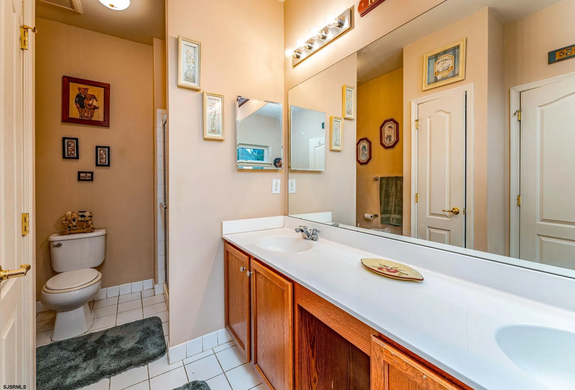 Property Slideshow image 16 of 30 | 123 bluebell dr, Egg Harbor Township, NJ, 08234