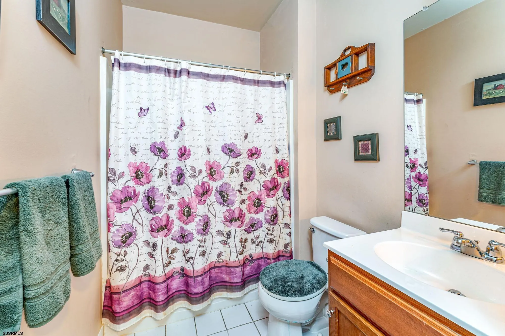 Property Slideshow image 19 of 30 | 123 bluebell dr, Egg Harbor Township, NJ, 08234