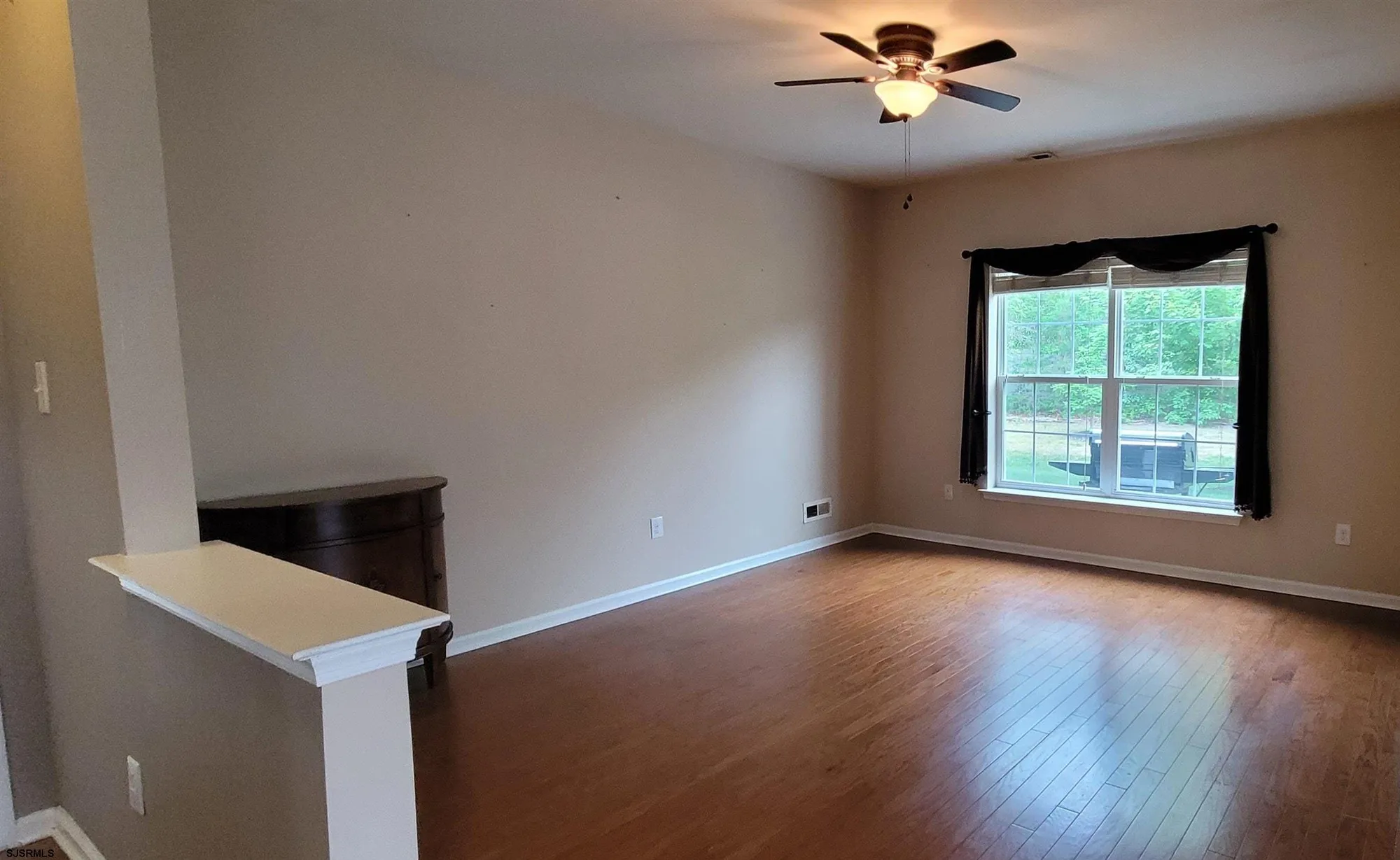 Property Slideshow image 11 of 30 | 123 bluebell dr, Egg Harbor Township, NJ, 08234