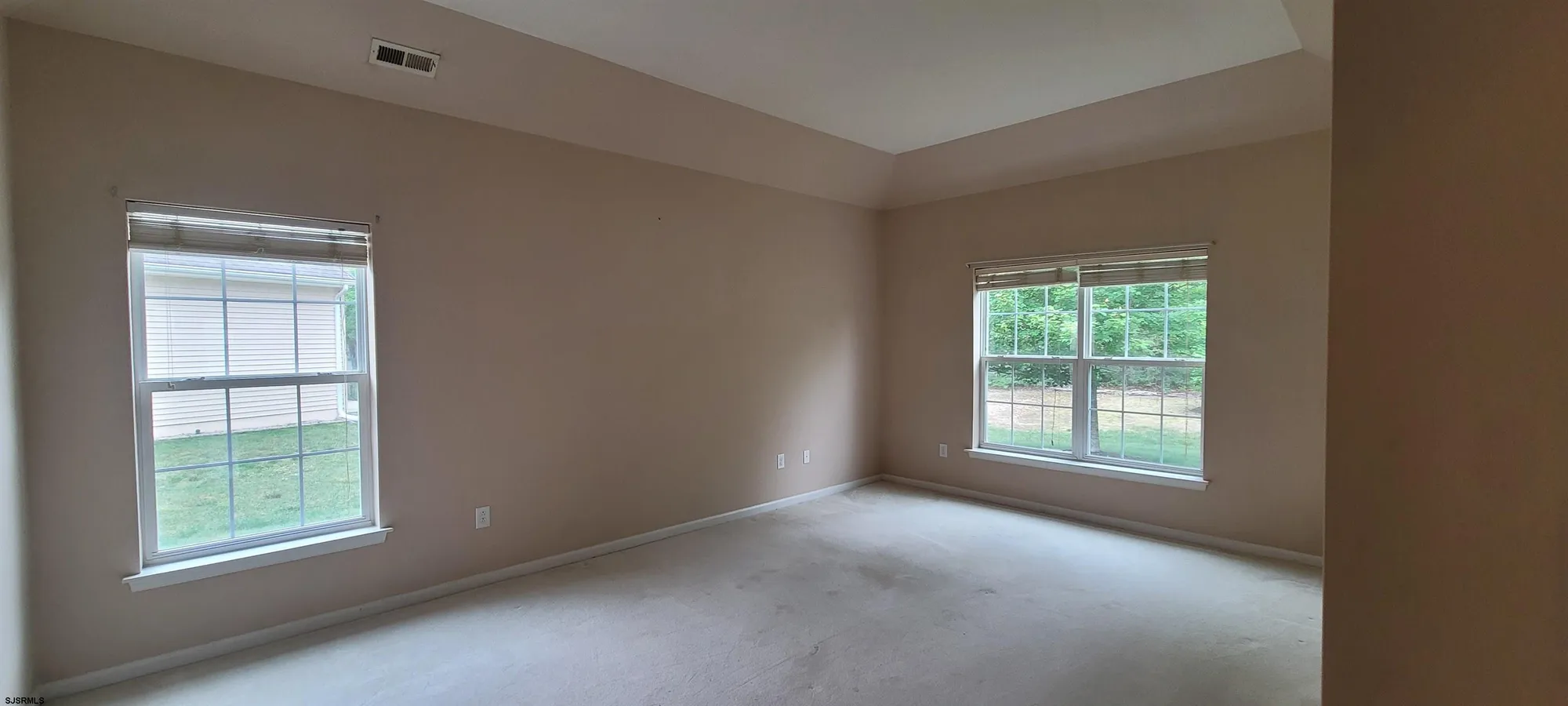 Property Slideshow image 13 of 30 | 123 bluebell dr, Egg Harbor Township, NJ, 08234