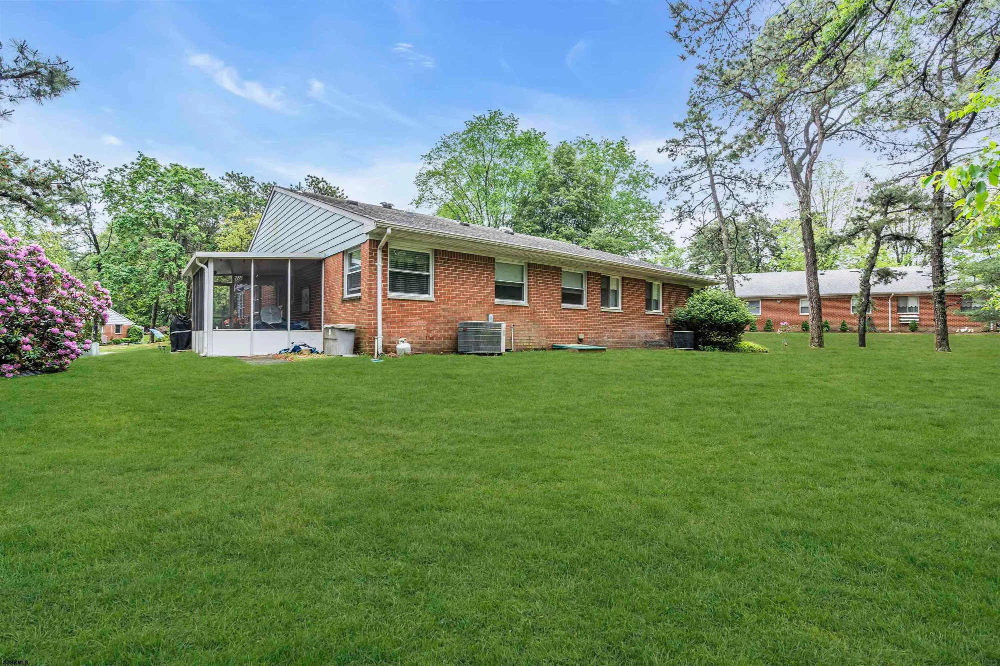 Property Slideshow image 25 of 27 | 11 lexington dr, Manchester Township, NJ, 08759