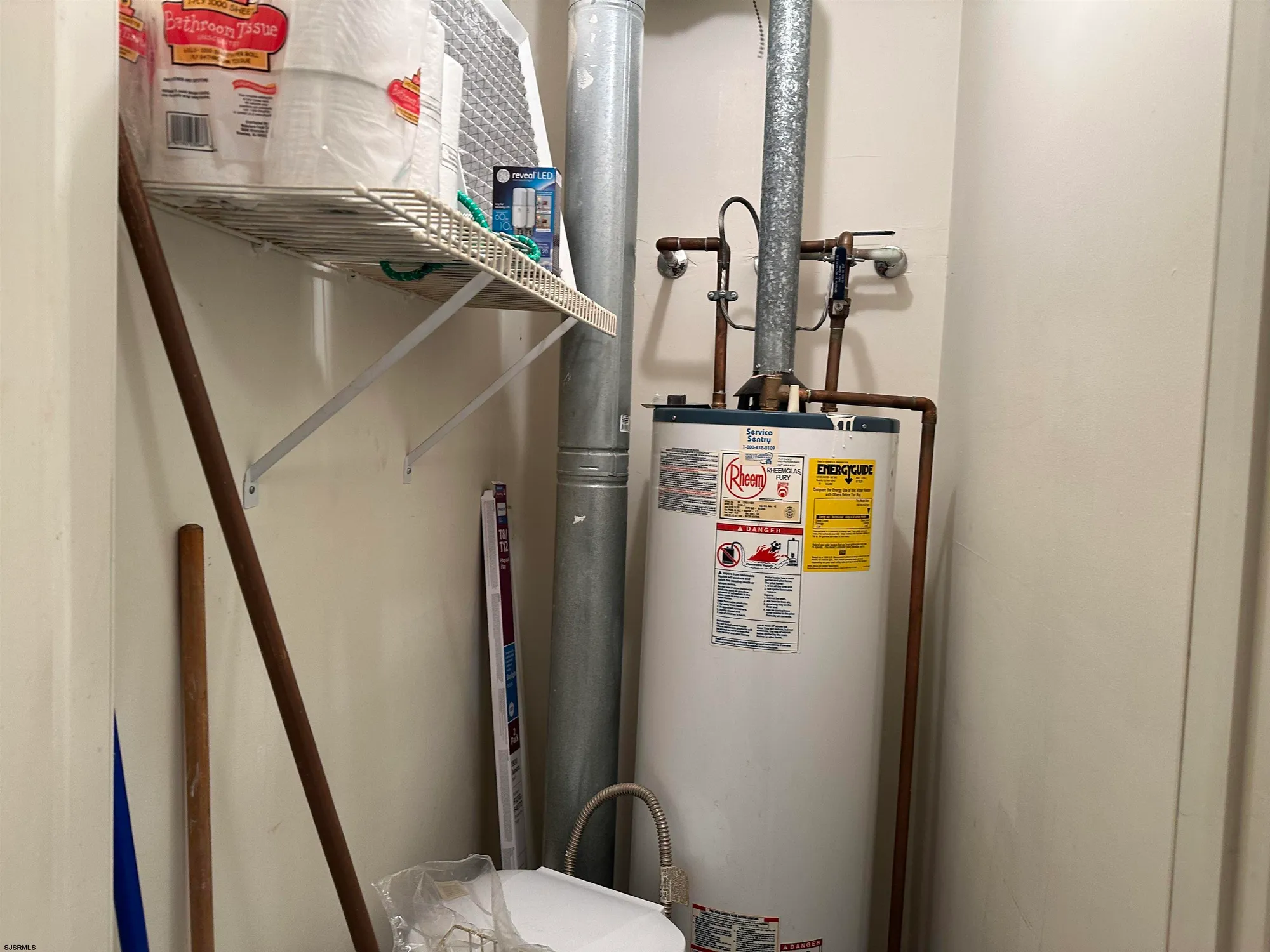 Property Slideshow image 18 of 26 | 19 e woodland ave # e101, Absecon, NJ, 08201