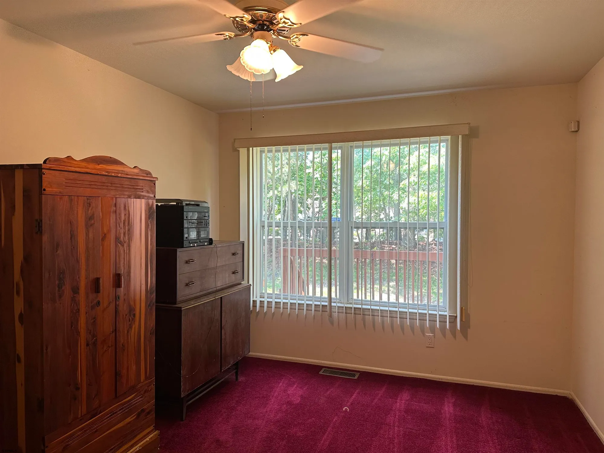 Property Slideshow image 13 of 26 | 19 e woodland ave # e101, Absecon, NJ, 08201