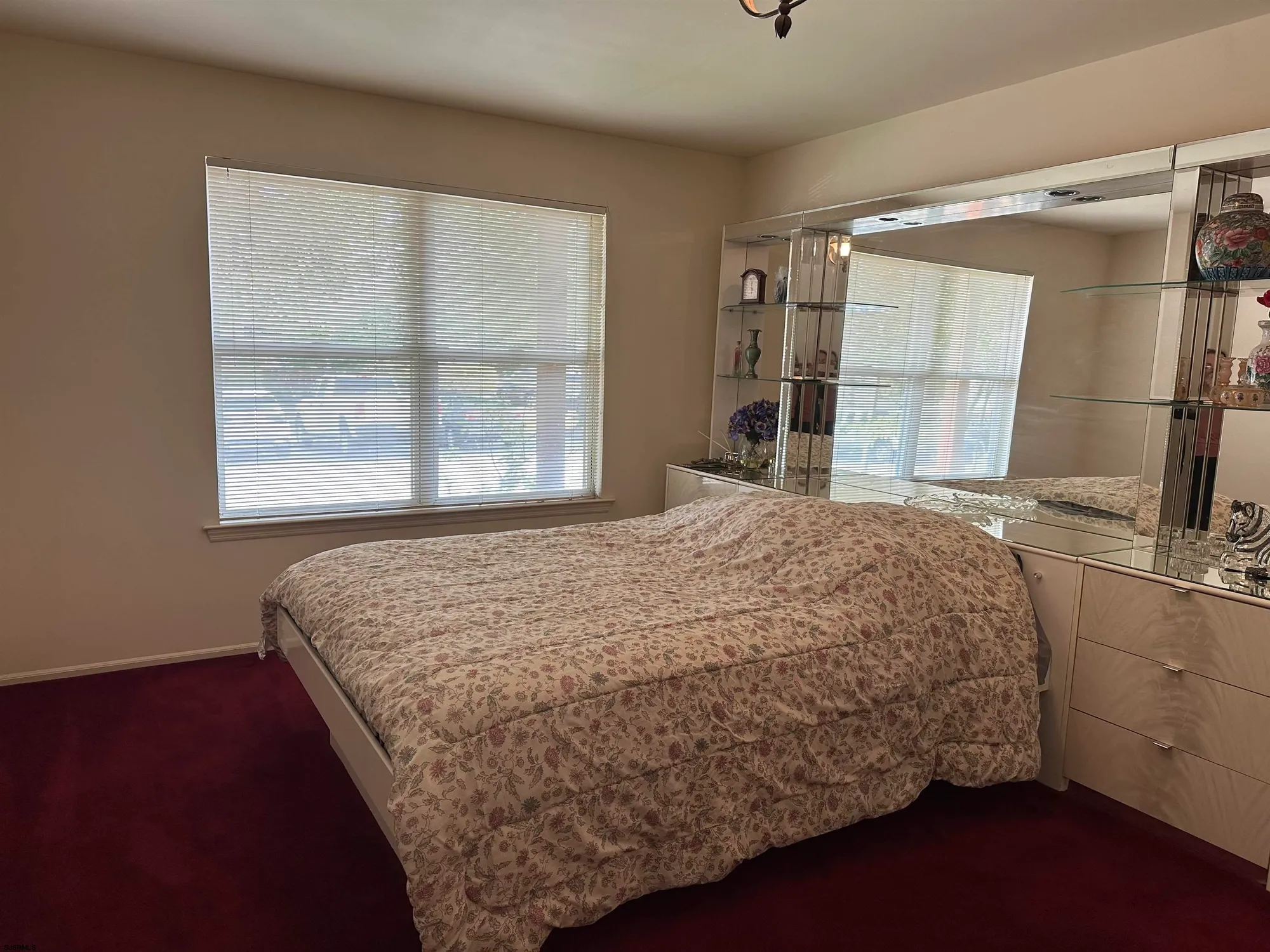 Property Slideshow image 10 of 26 | 19 e woodland ave # e101, Absecon, NJ, 08201