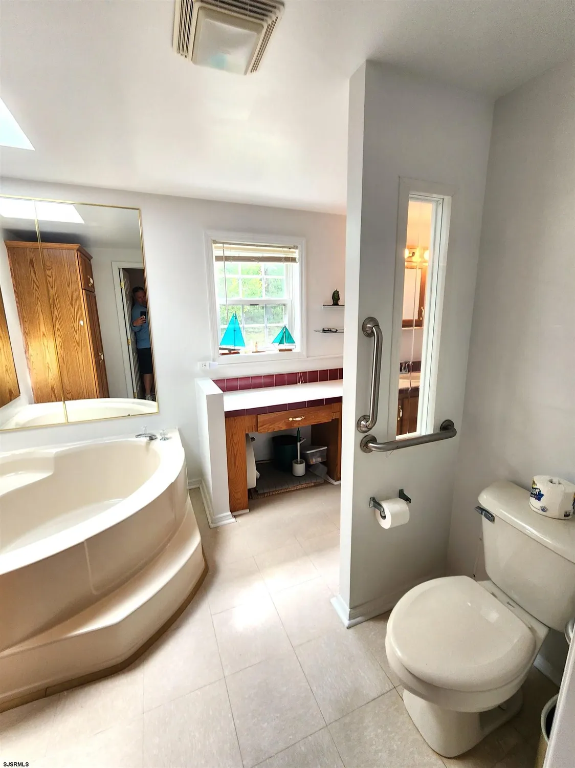 Property Slideshow image 22 of 25 | 3 knollwood dr, Mays Landing, NJ, 08330