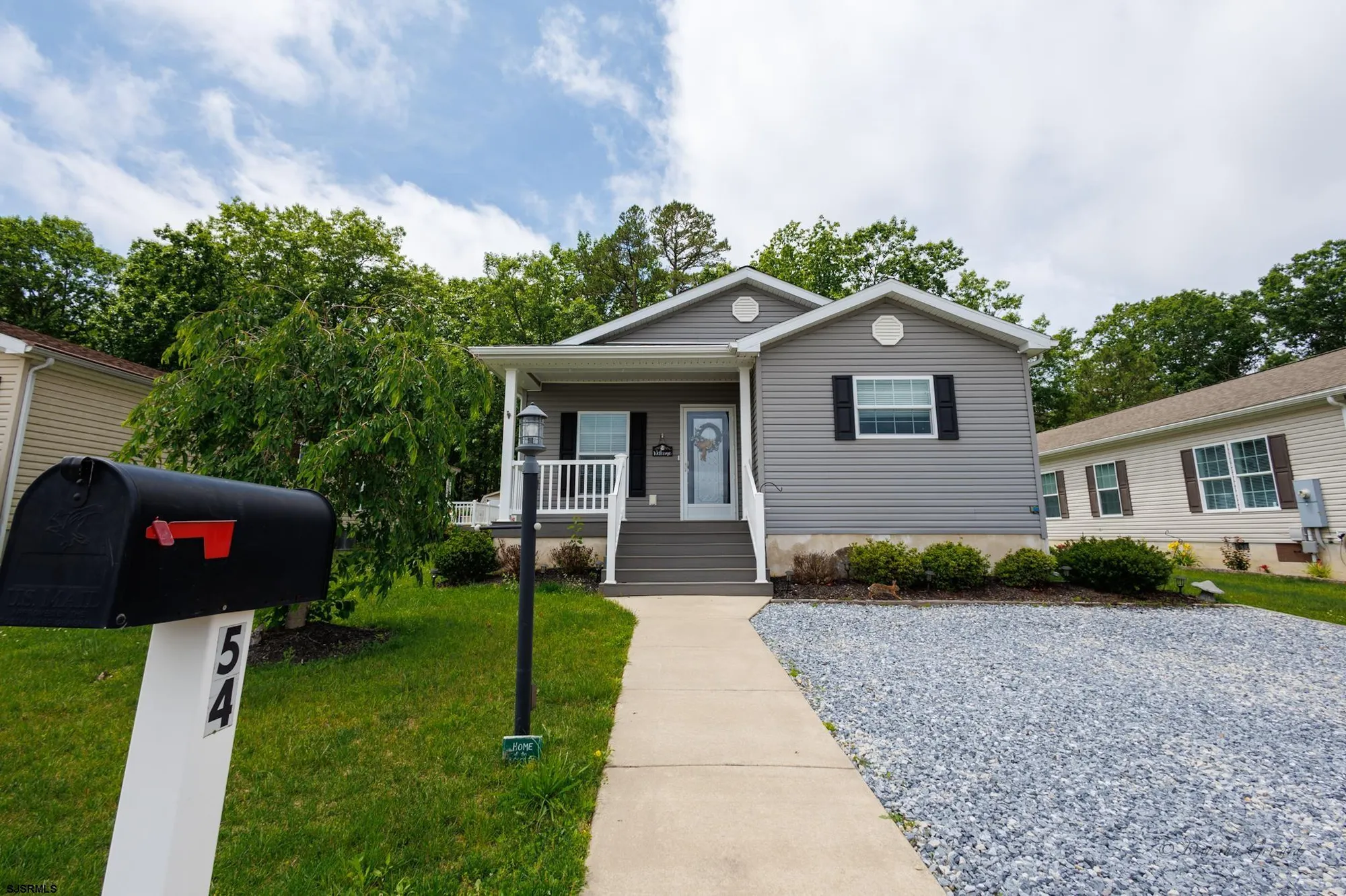 Property Slideshow image 2 of 33 | 54 pinetree ln, Mays Landing, NJ, 08330