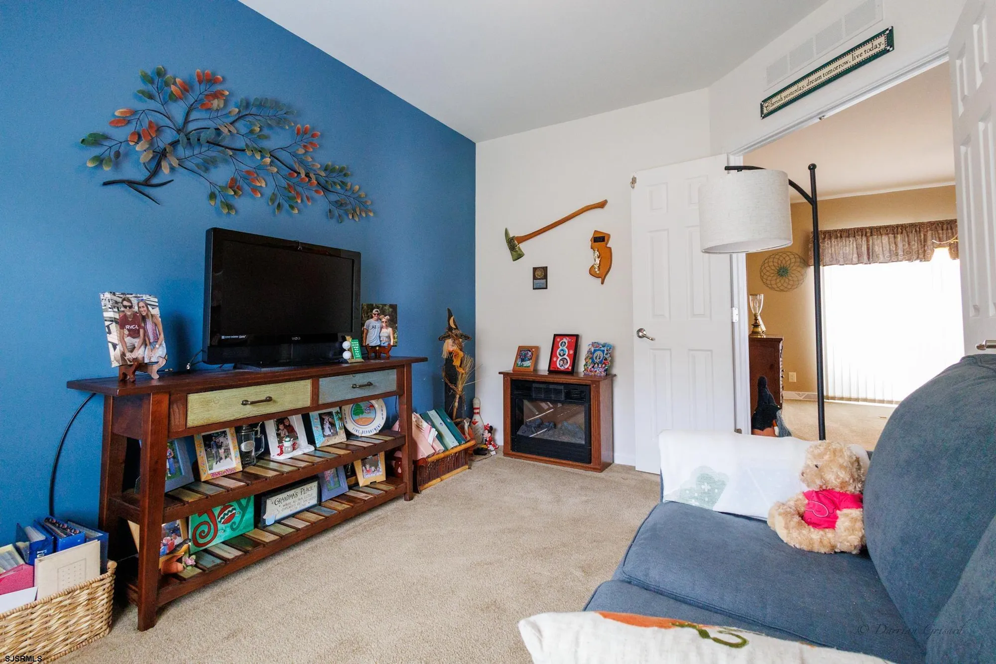 Property Slideshow image 14 of 33 | 54 pinetree ln, Mays Landing, NJ, 08330