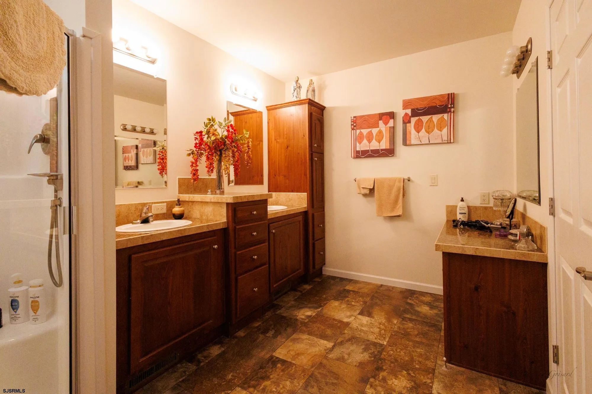 Property Slideshow image 28 of 33 | 54 pinetree ln, Mays Landing, NJ, 08330