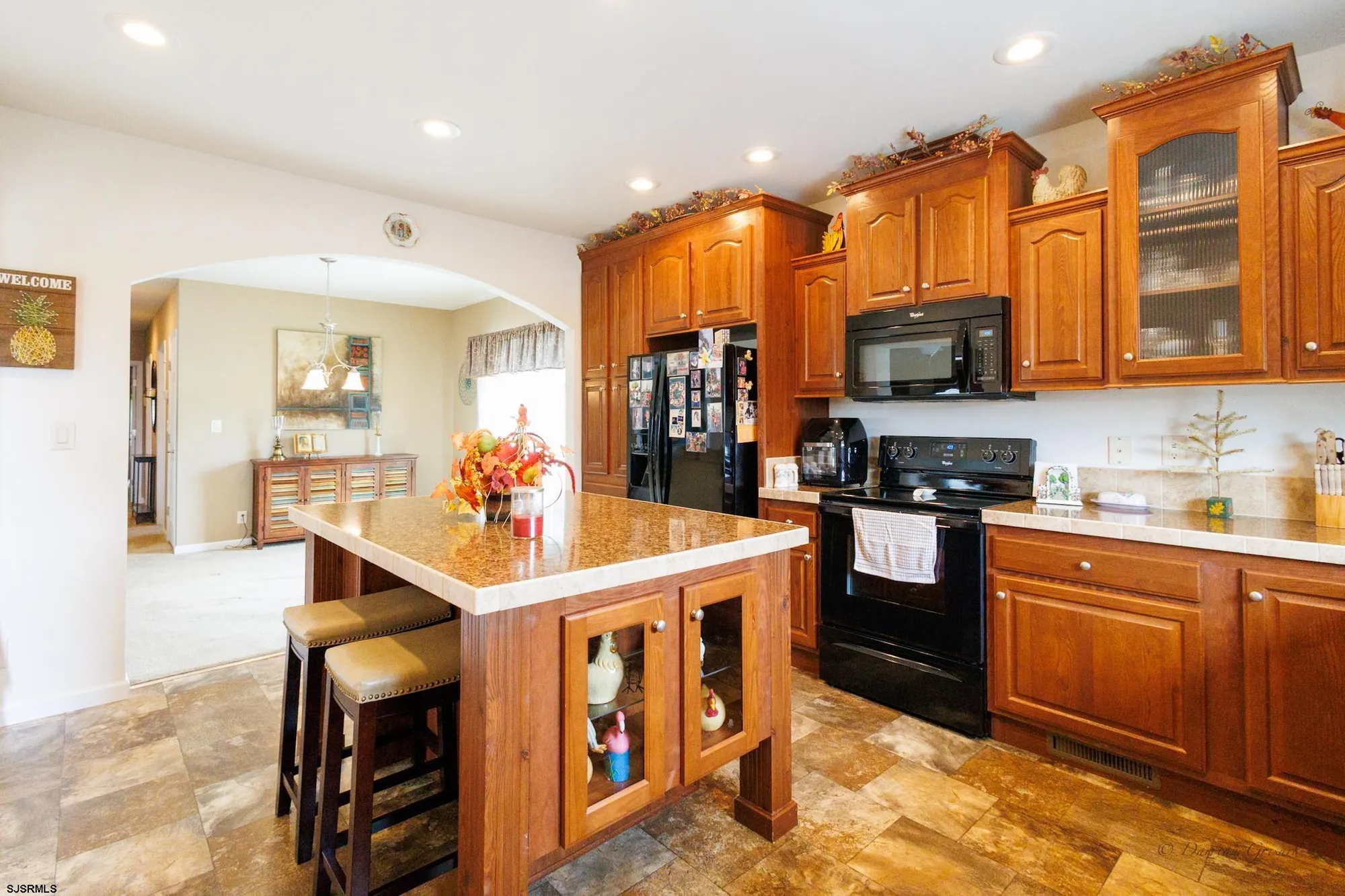 Property Slideshow image 10 of 33 | 54 pinetree ln, Mays Landing, NJ, 08330