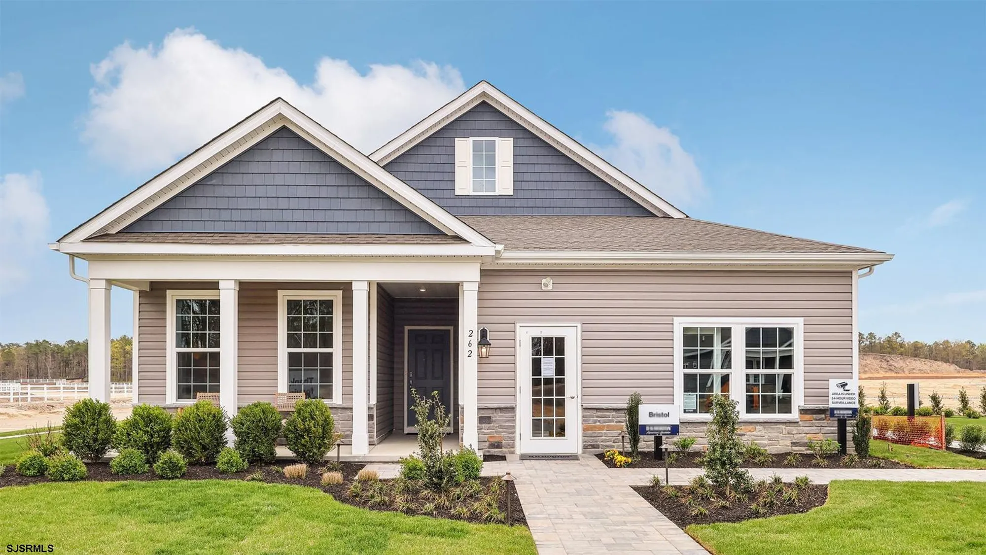 Property Slideshow image 1 of 28 | 256 huntington dr, Egg Harbor Township, NJ, 08234