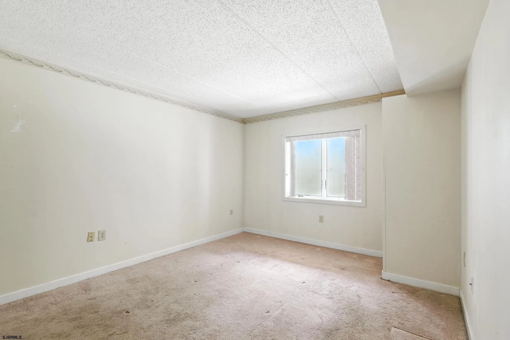 Property Slideshow image 23 of 30 | 3104 dolphin ave # 3104, Northfield, NJ, 08225