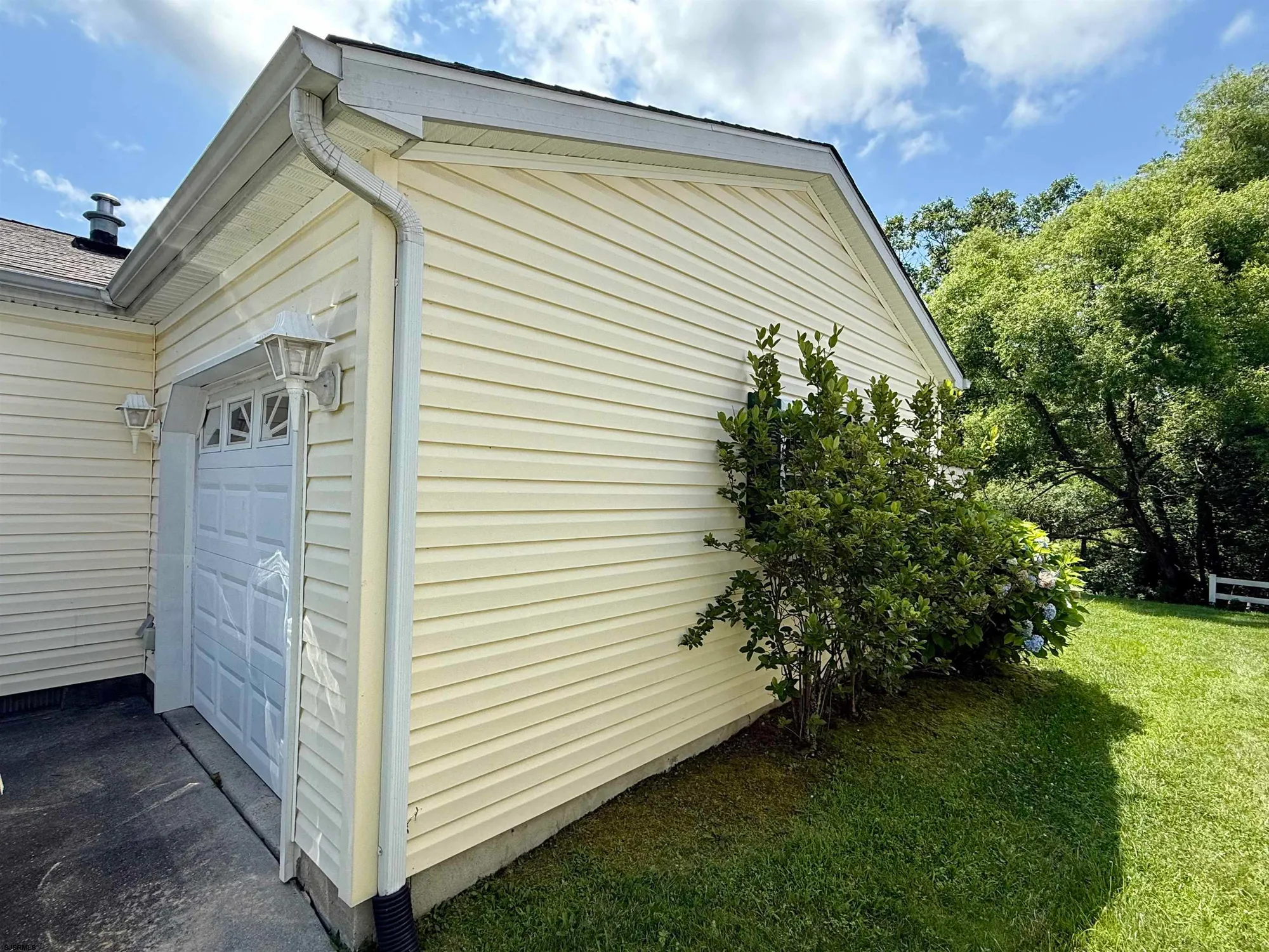 Property Slideshow image 26 of 27 | 35 knollwood dr, Mays Landing, NJ, 08330