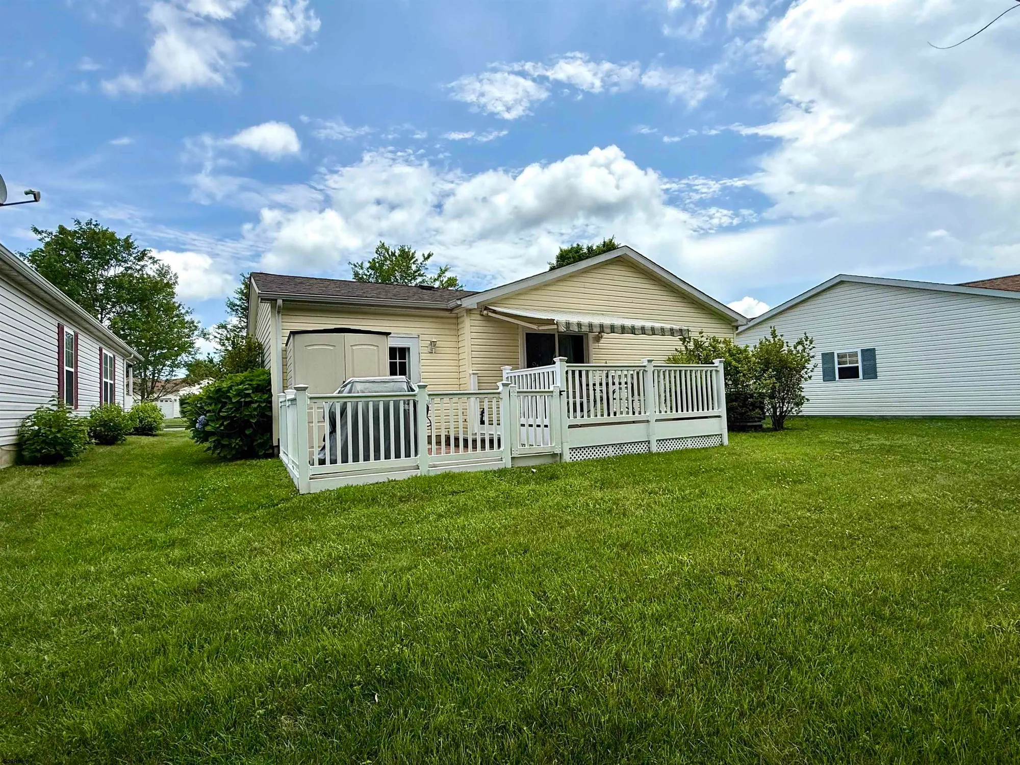 Property Slideshow image 23 of 27 | 35 knollwood dr, Mays Landing, NJ, 08330