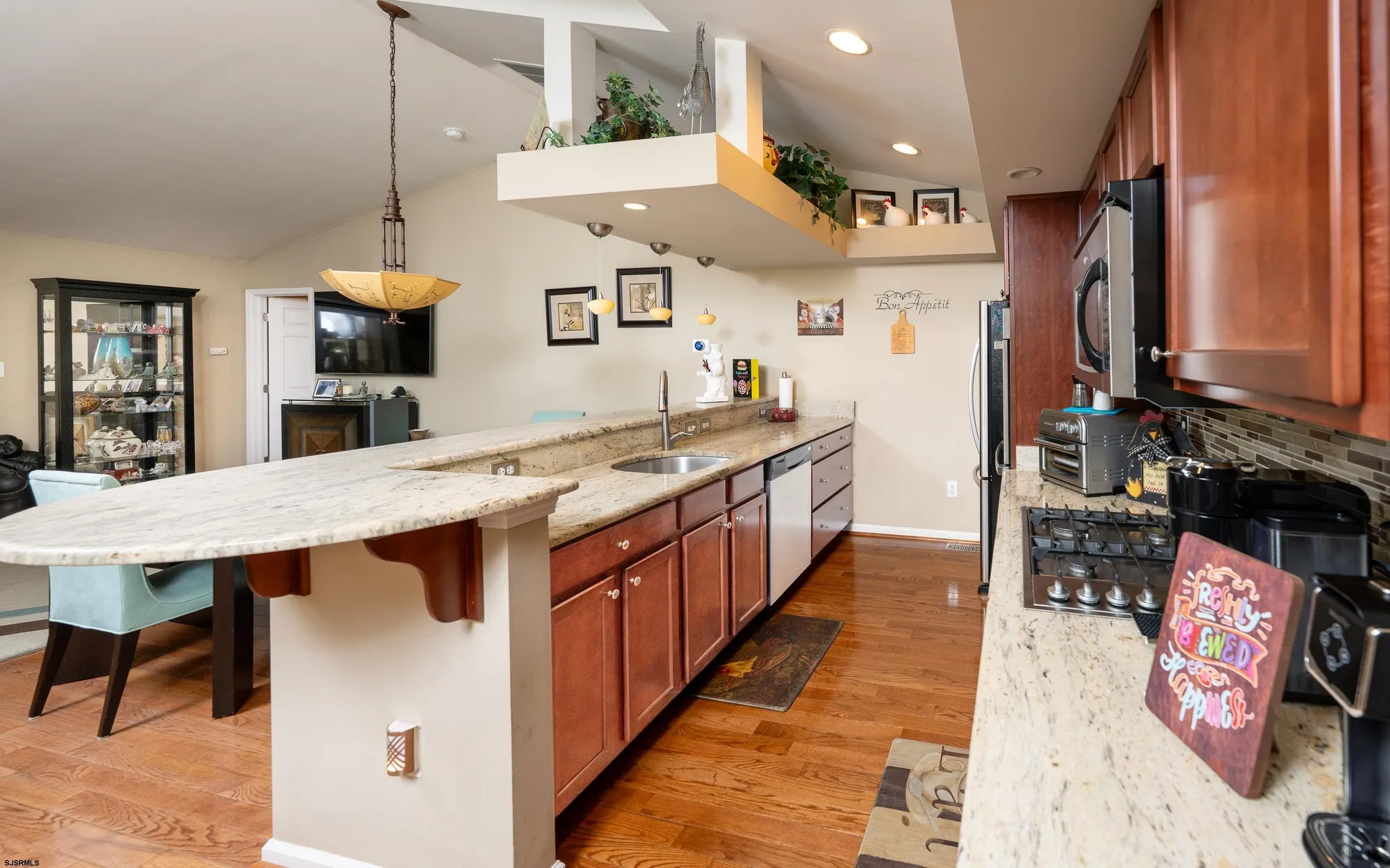 Property Slideshow image 13 of 53 | 76 gasko rd, Mays Landing, NJ, 08330