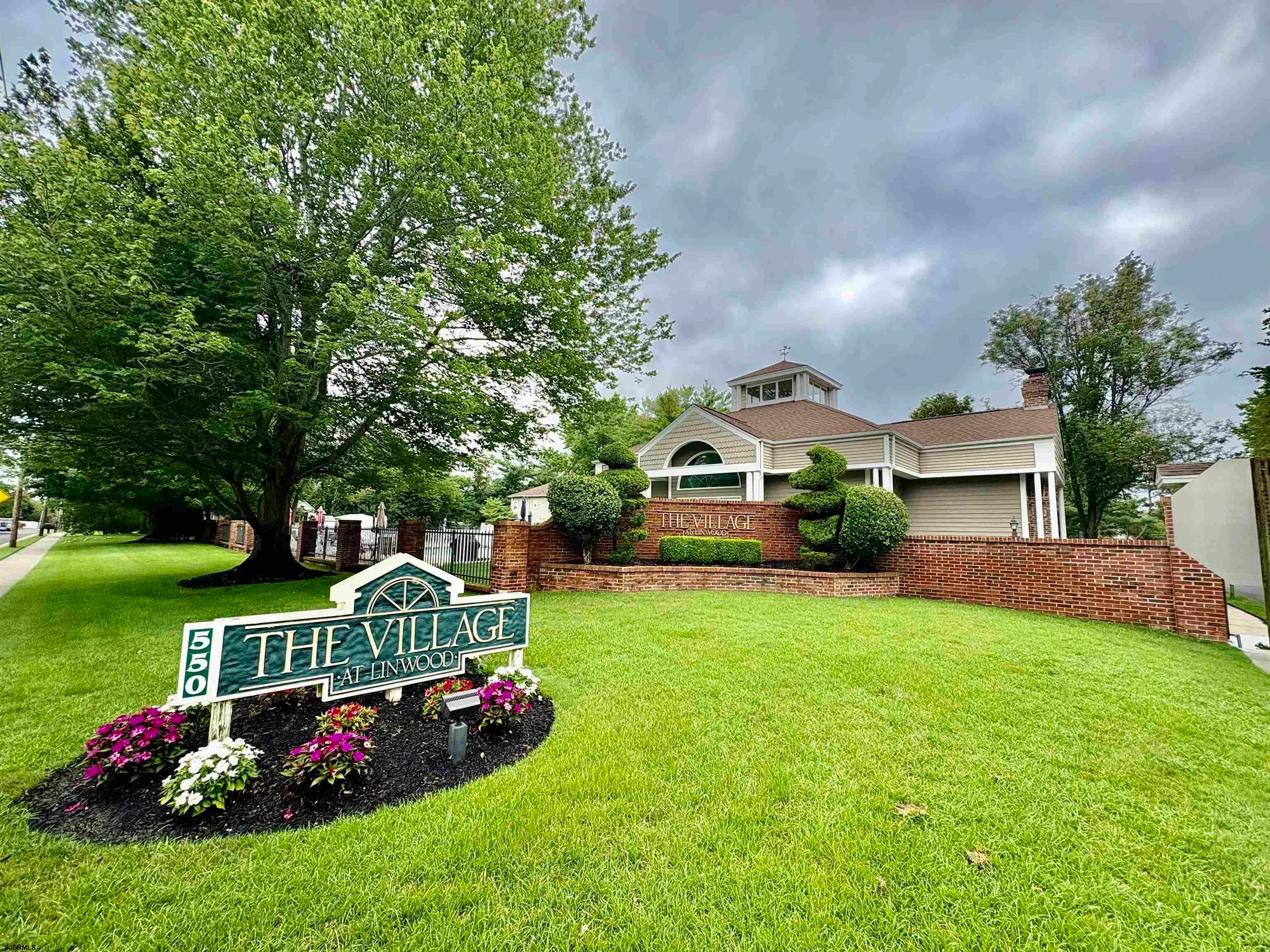 Property Slideshow image 2 of 13 | 550 central ave g-16 constitution ct, Linwood, NJ, 08221