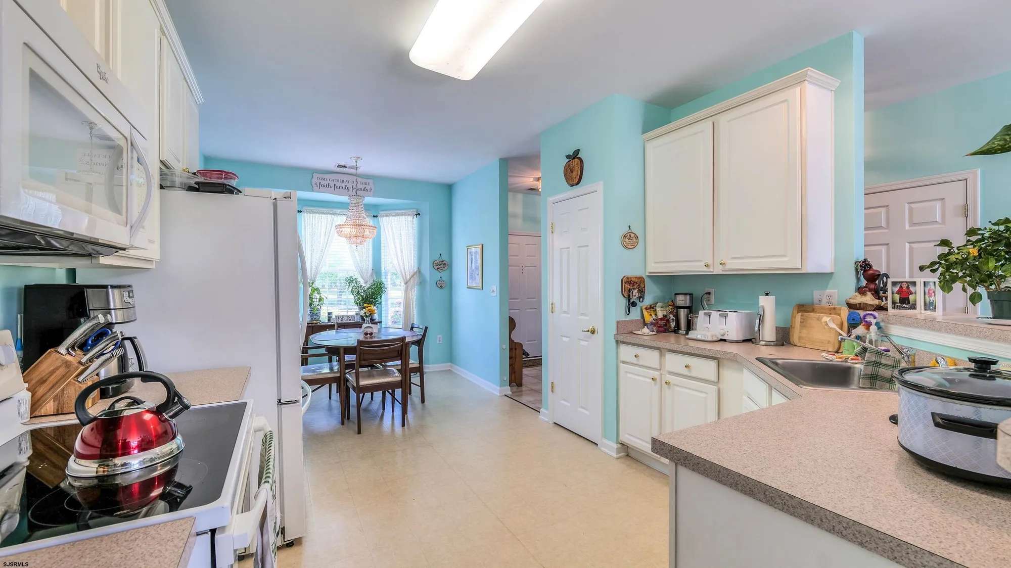 Property Slideshow image 16 of 39 | 115 devon ct, Galloway, NJ, 08205