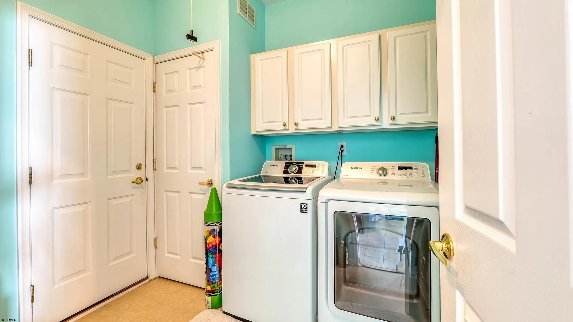 Property Slideshow image 17 of 39 | 115 devon ct, Galloway, NJ, 08205