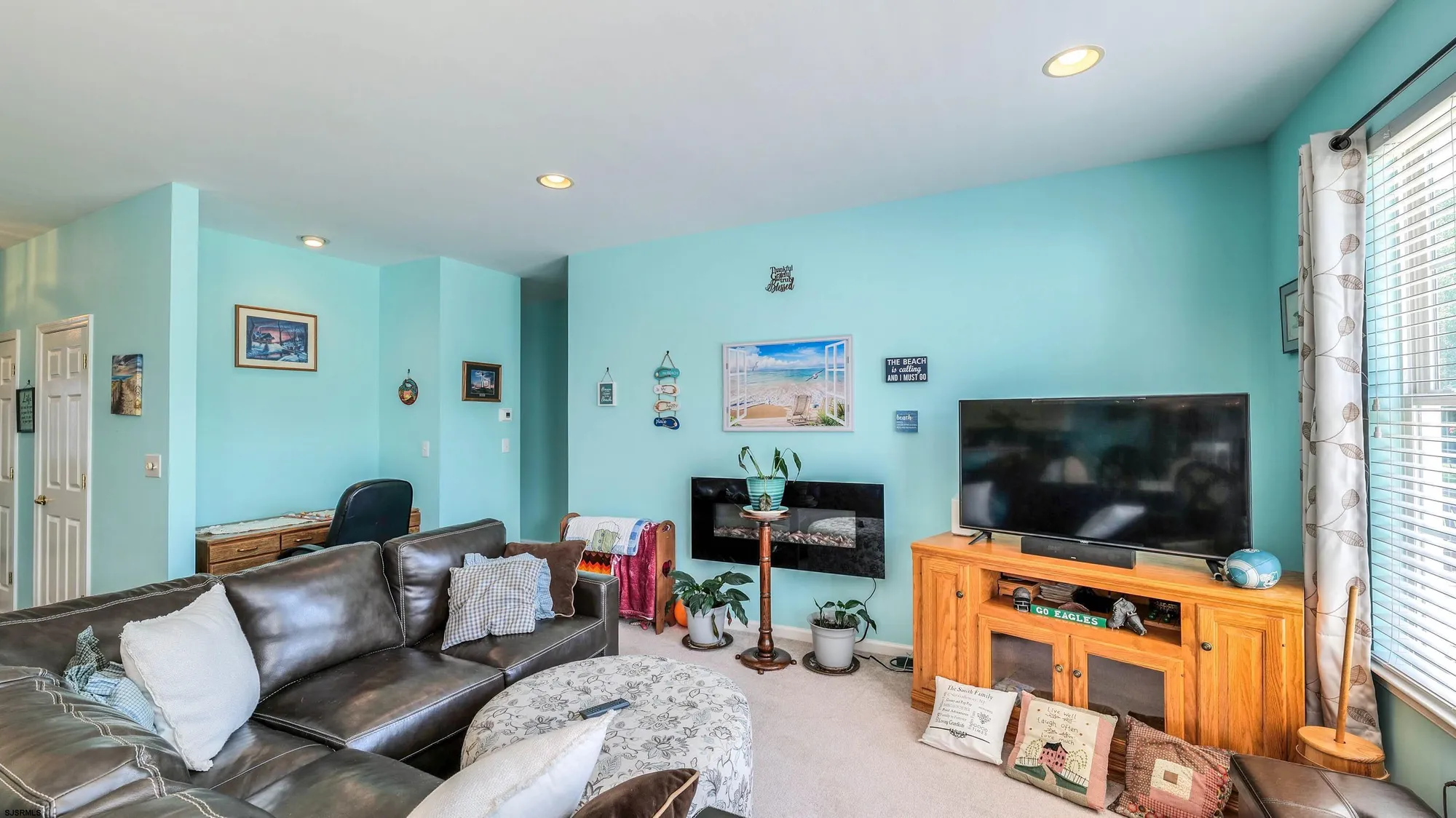 Property Slideshow image 9 of 39 | 115 devon ct, Galloway, NJ, 08205