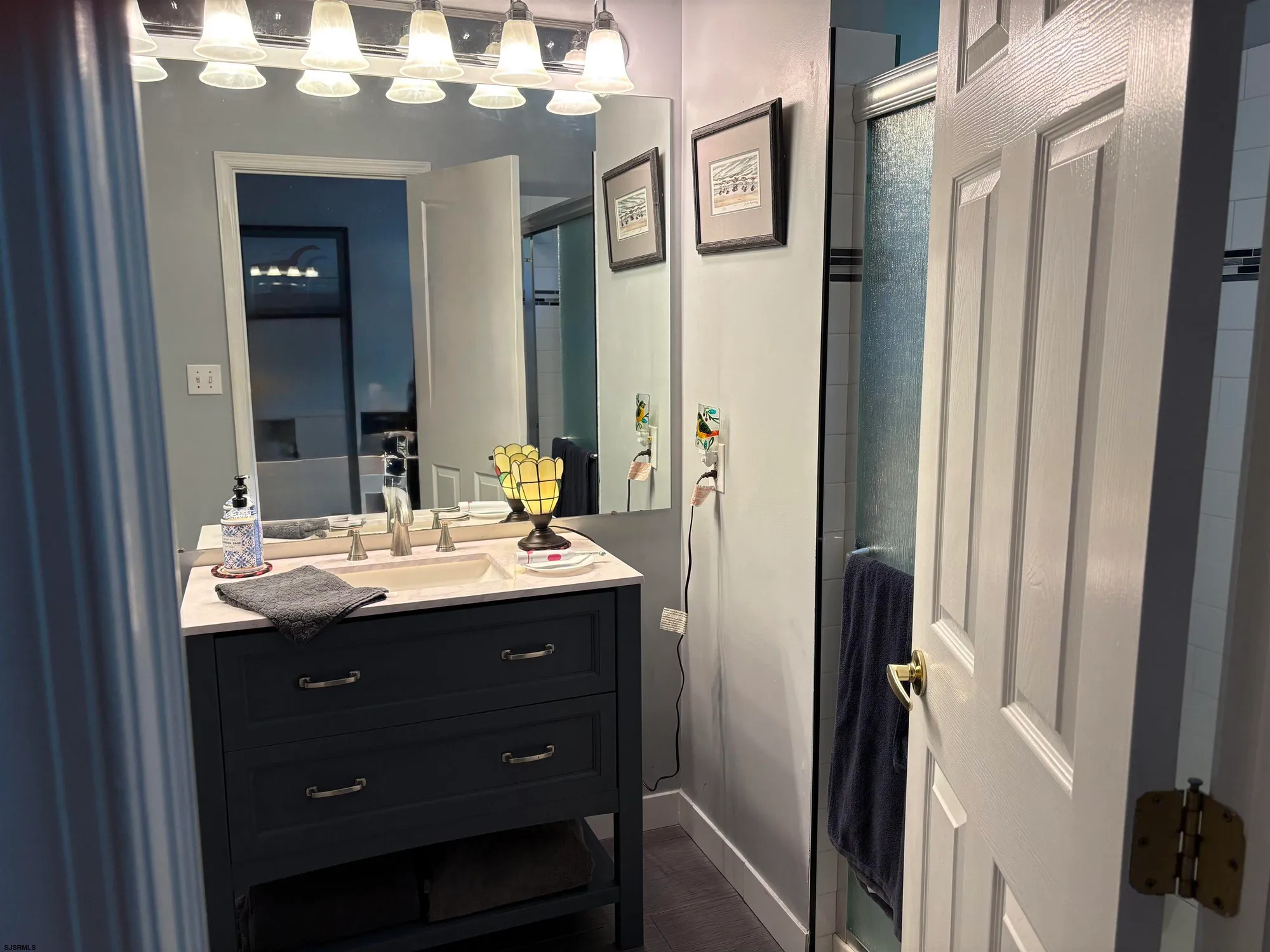 Property Slideshow image 17 of 25 | 58 pembrooke way, Galloway, NJ, 08205