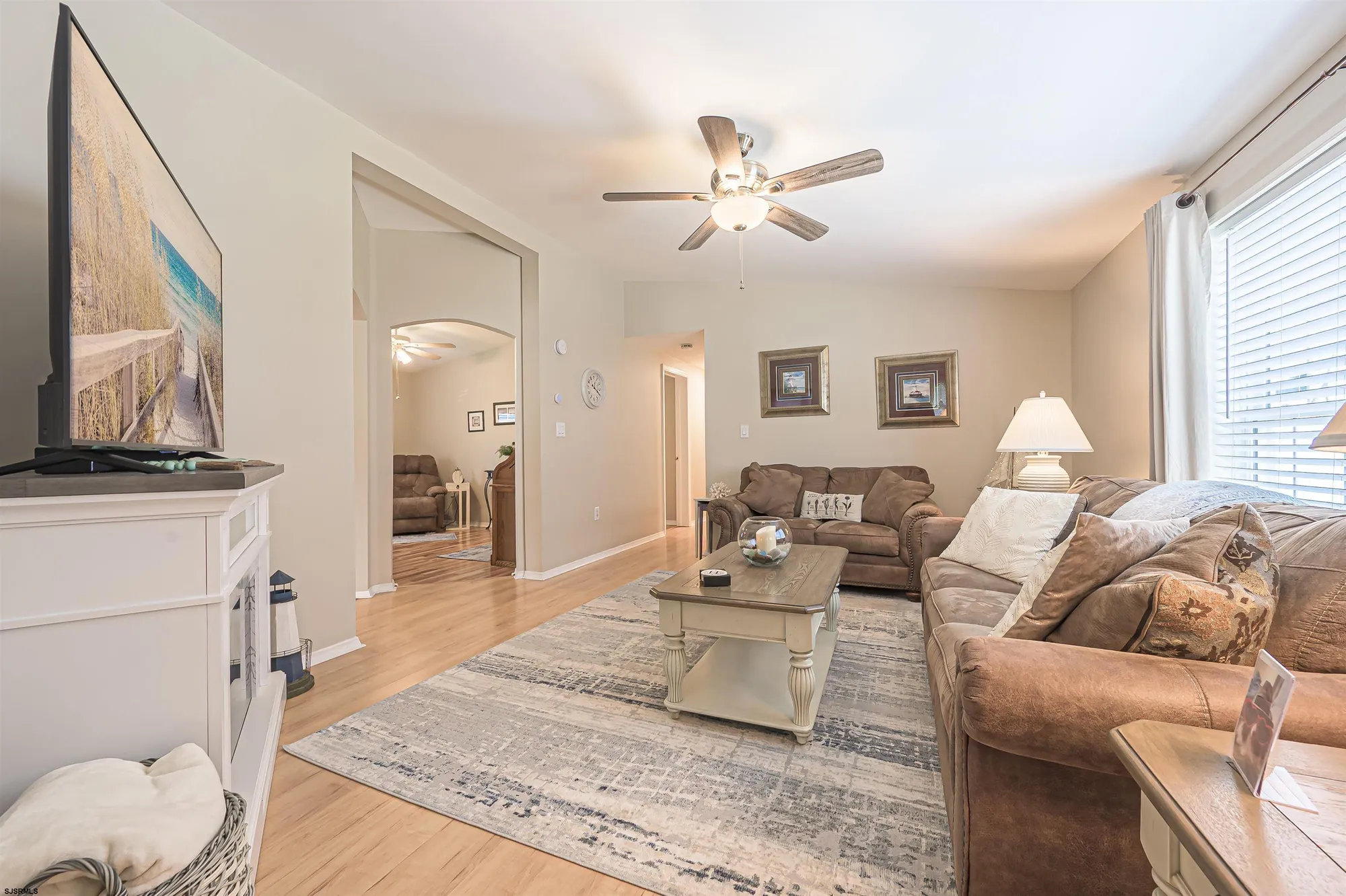 Property Slideshow image 4 of 26 | 156 muirfield ct, Mays Landing, NJ, 08330