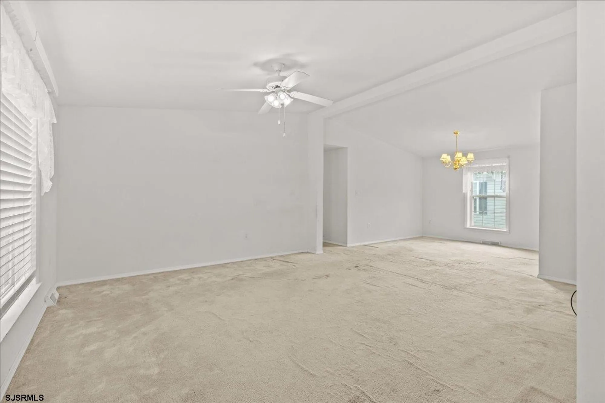 Property Slideshow image 15 of 39 | 26 baltusrol dr, Mays Landing, NJ, 08330