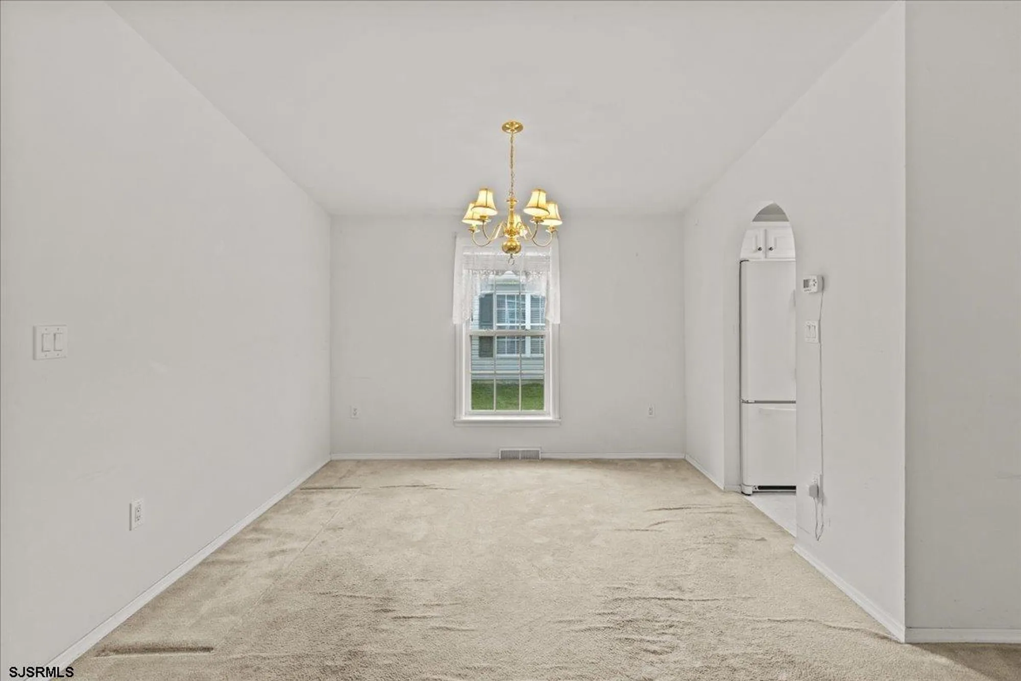 Property Slideshow image 14 of 39 | 26 baltusrol dr, Mays Landing, NJ, 08330