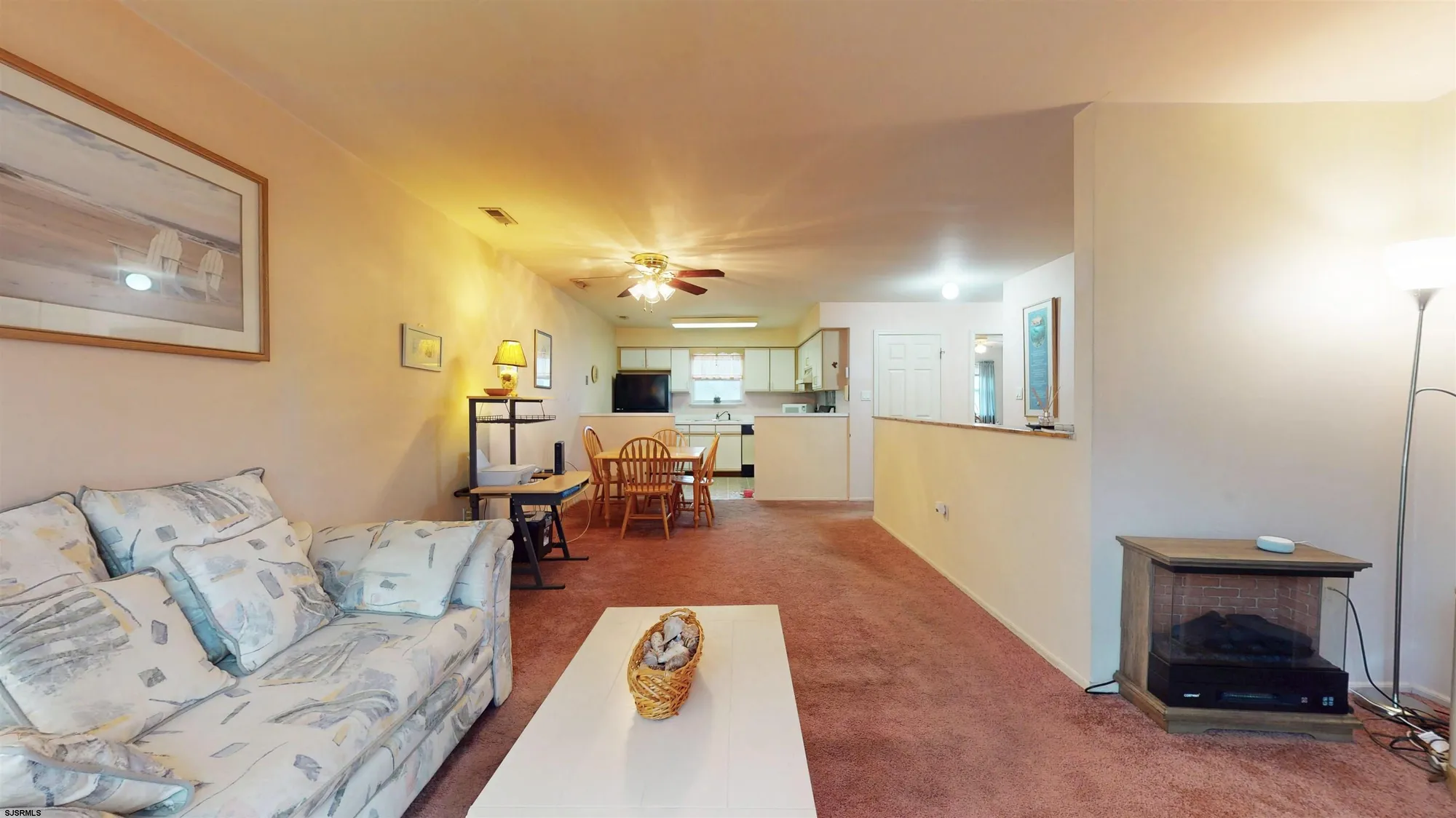 Property Slideshow image 10 of 48 | 90 e woodland ave # 90, Absecon, NJ, 08201