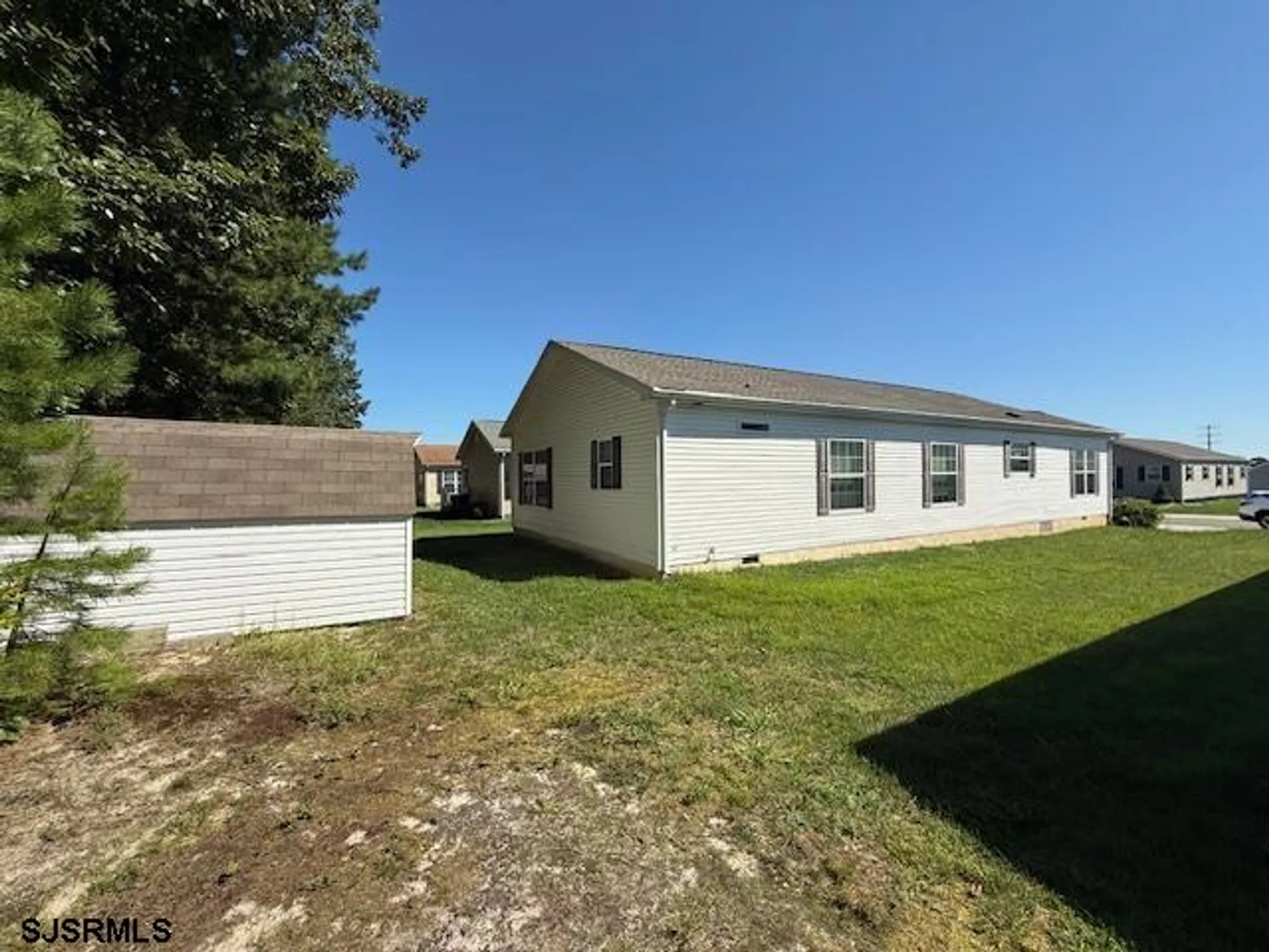 Property Slideshow image 3 of 44 | 60 pinetree ln, Mays Landing, NJ, 08330