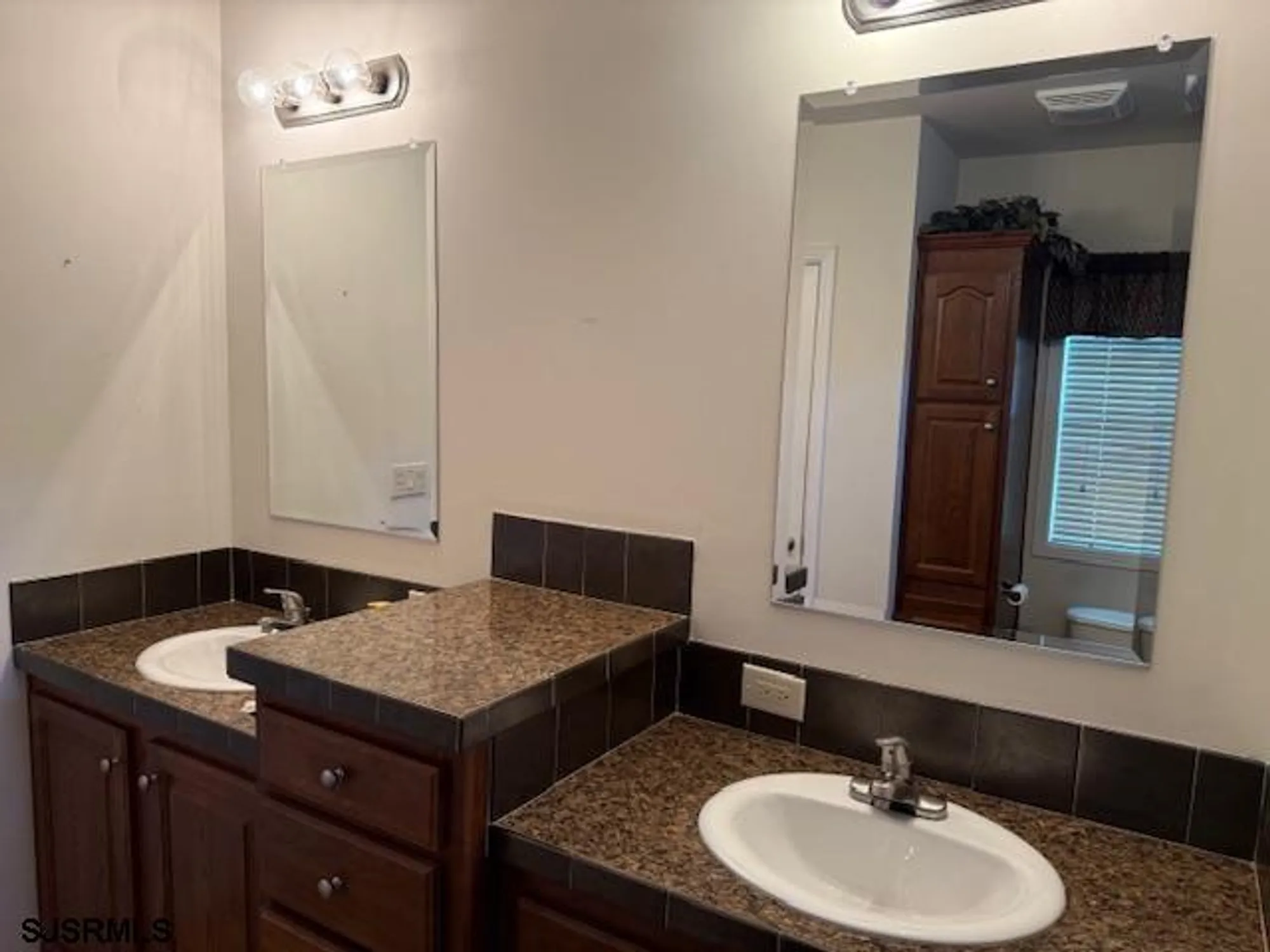 Property Slideshow image 32 of 44 | 60 pinetree ln, Mays Landing, NJ, 08330