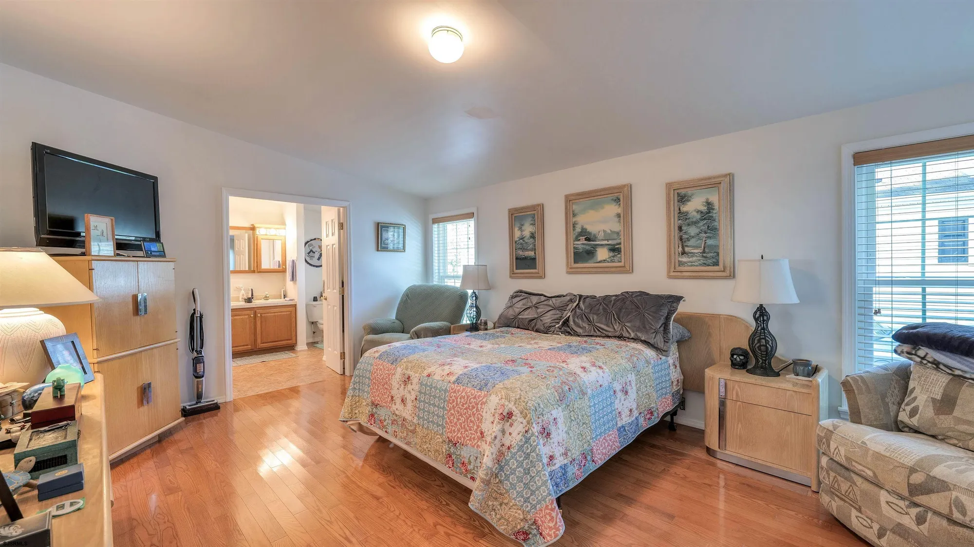 Property Slideshow image 17 of 34 | 218 burning tree ct, Mays Landing, NJ, 08330