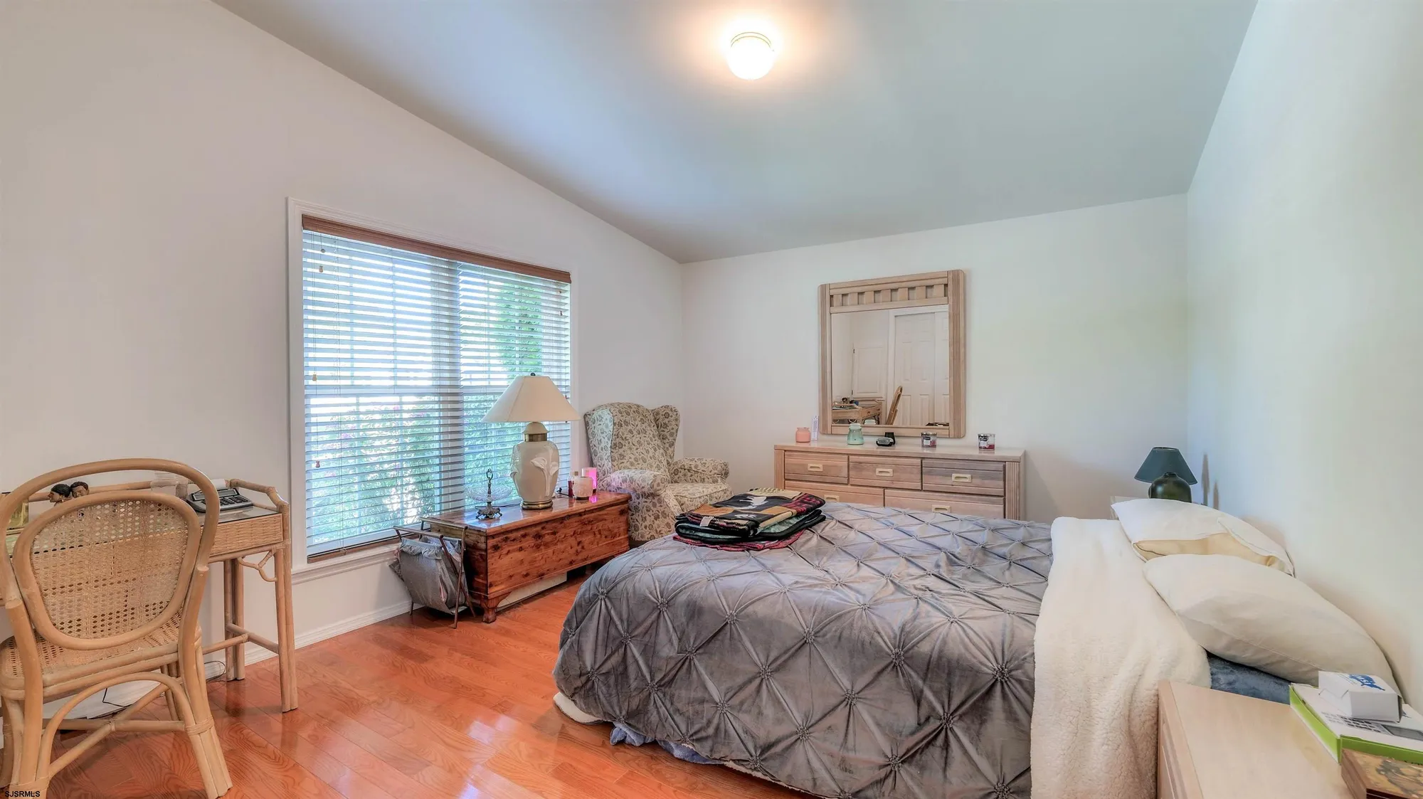 Property Slideshow image 21 of 34 | 218 burning tree ct, Mays Landing, NJ, 08330