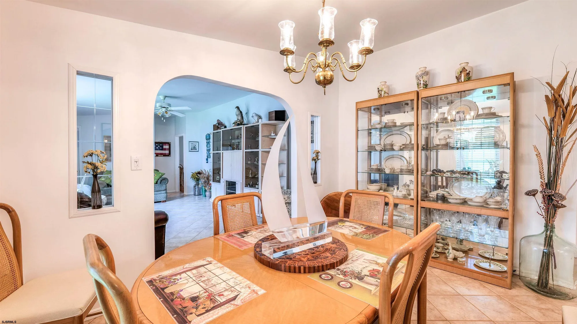 Property Slideshow image 9 of 34 | 218 burning tree ct, Mays Landing, NJ, 08330