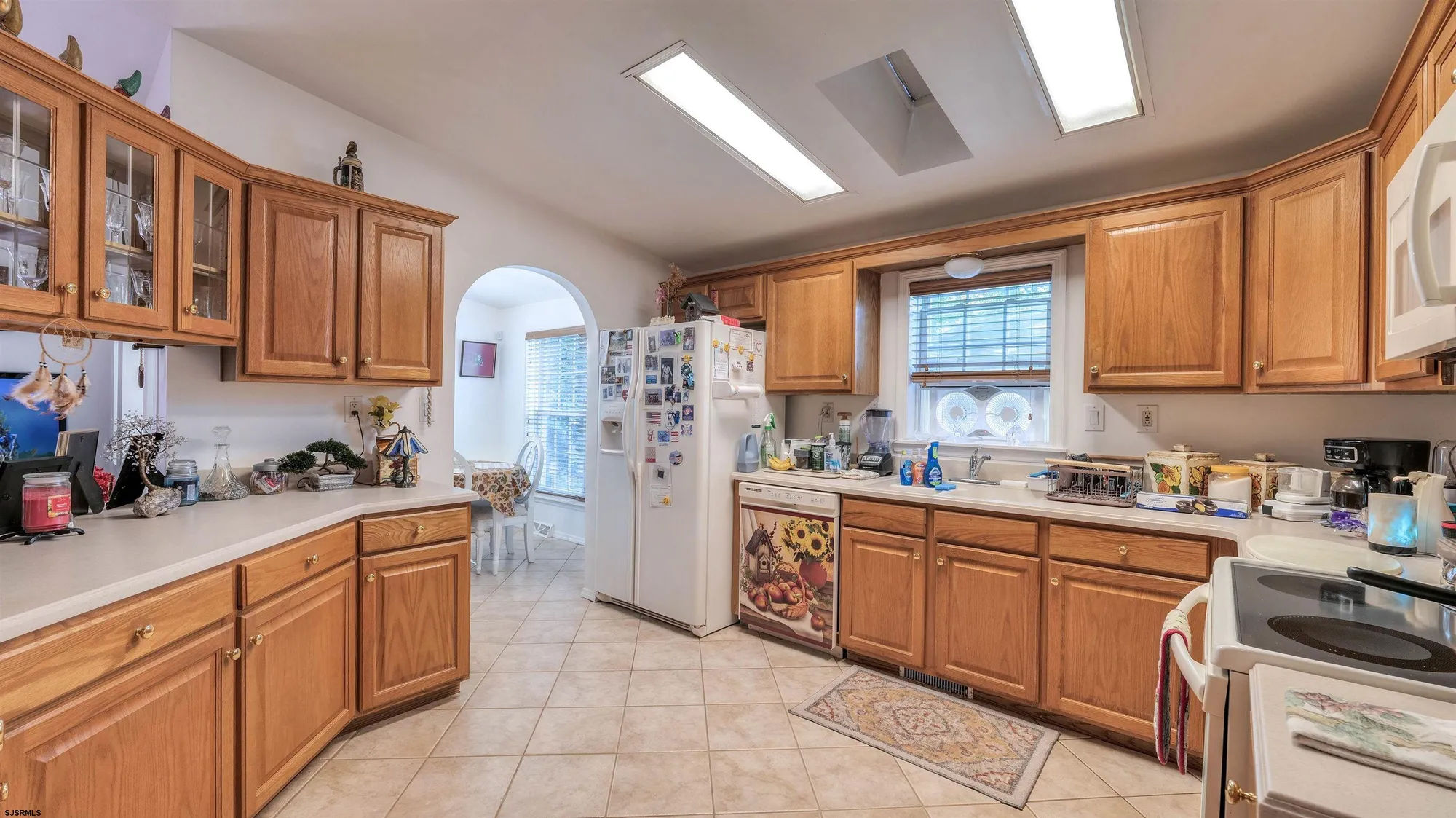 Property Slideshow image 10 of 34 | 218 burning tree ct, Mays Landing, NJ, 08330