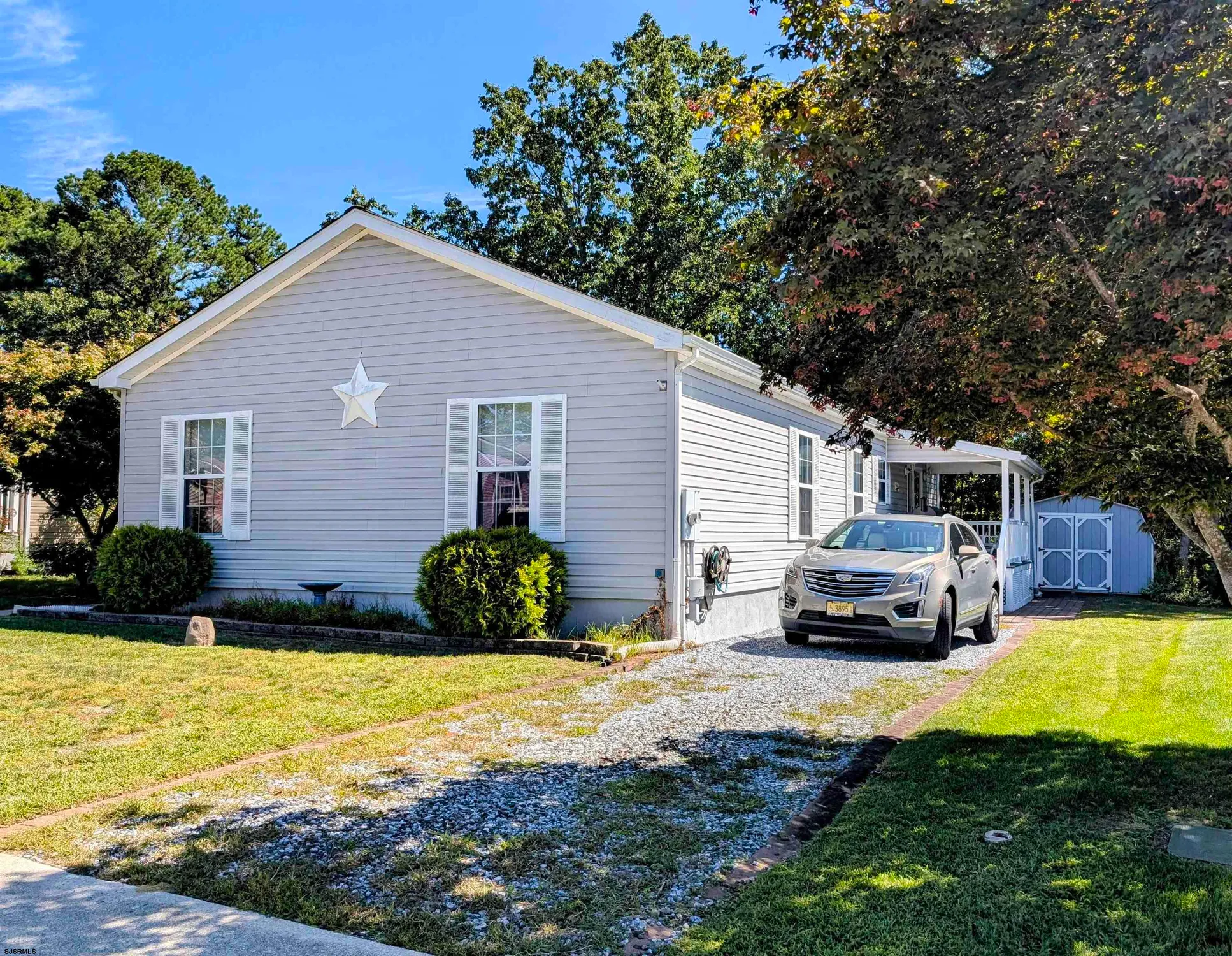 Property Slideshow image 1 of 33 | 39 dogwood ln, Mays Landing, NJ, 08330